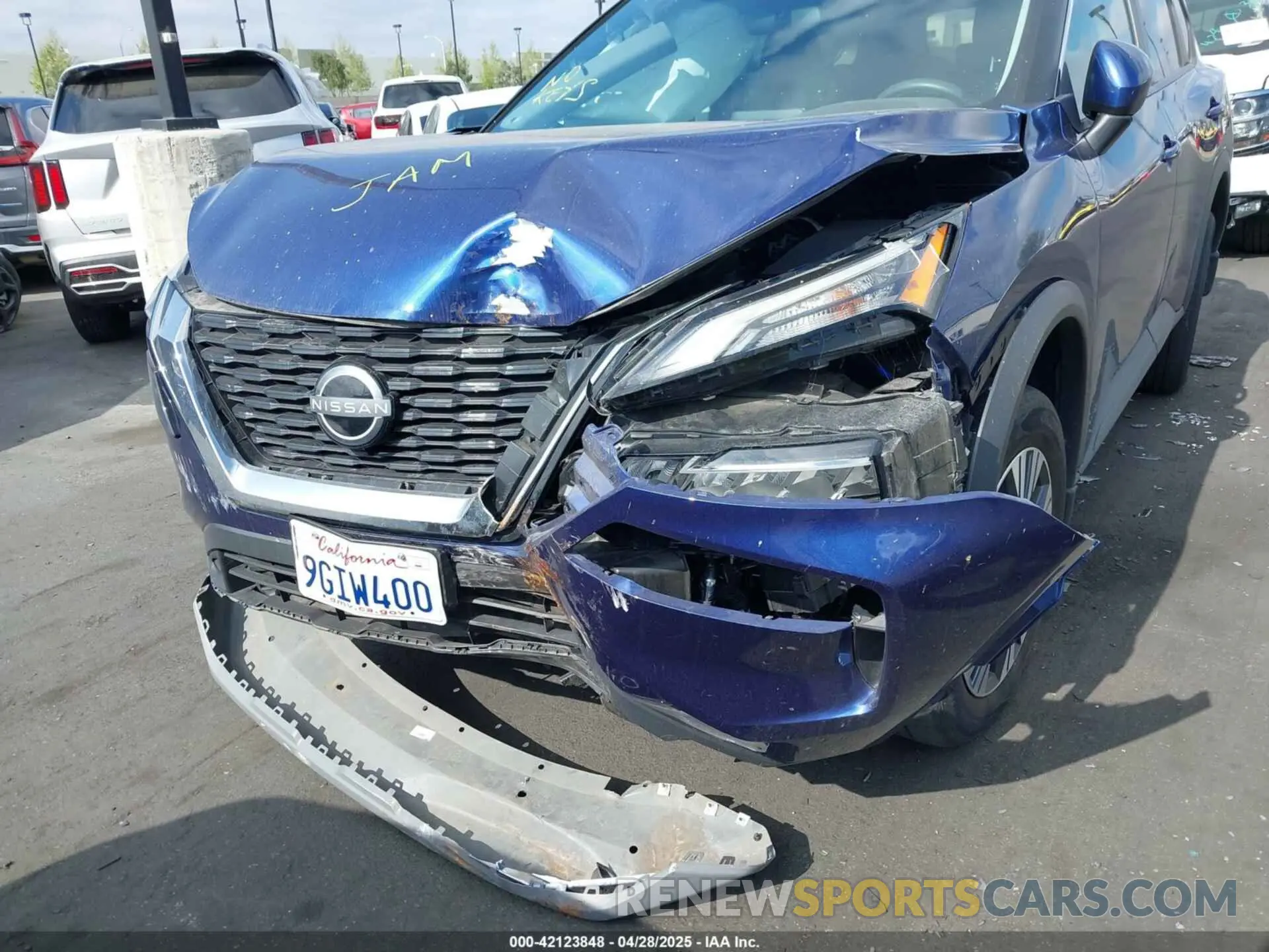 12 Photograph of a damaged car 5N1BT3BB8NC674589 NISSAN ROGUE 2022