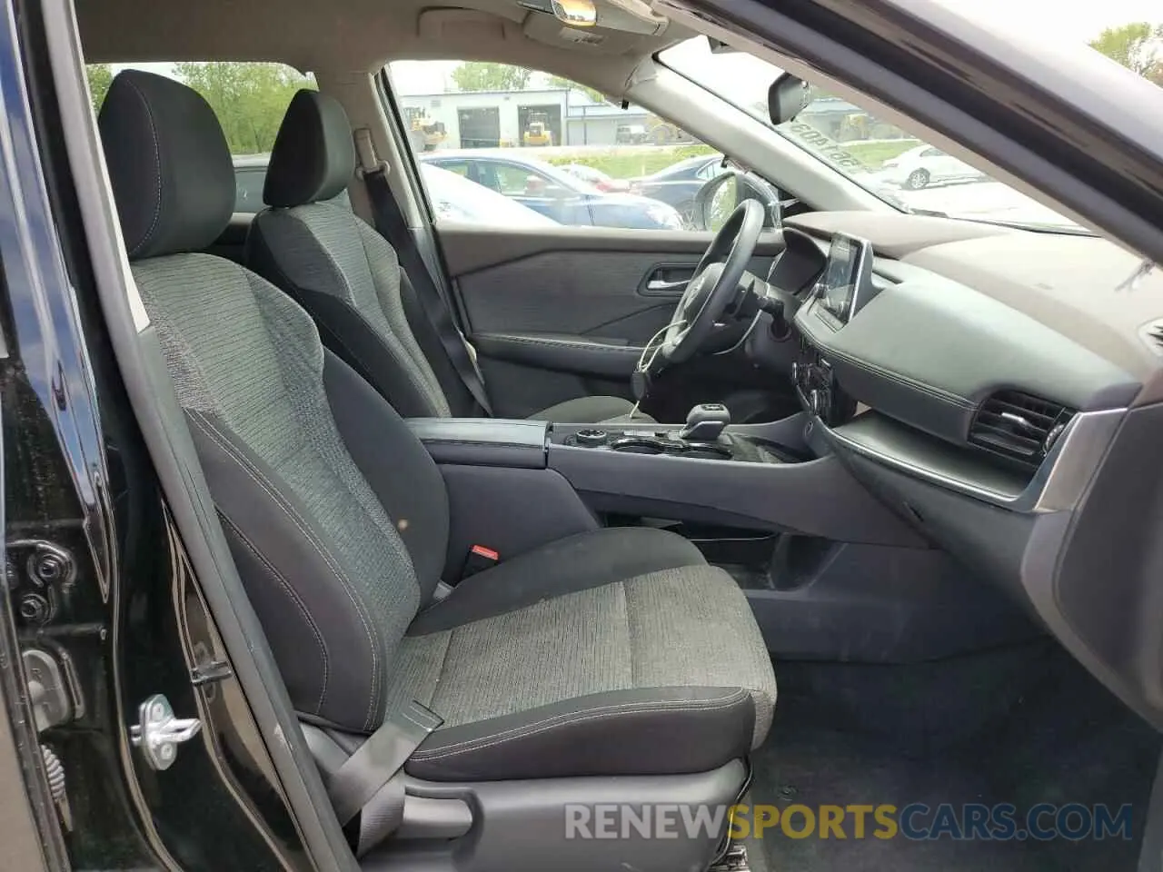7 Photograph of a damaged car 5N1BT3BB8NC696771 NISSAN ROGUE 2022