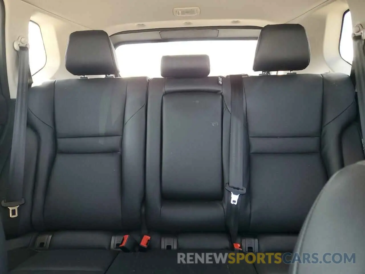 10 Photograph of a damaged car 5N1BT3BB8NC710653 NISSAN ROGUE 2022