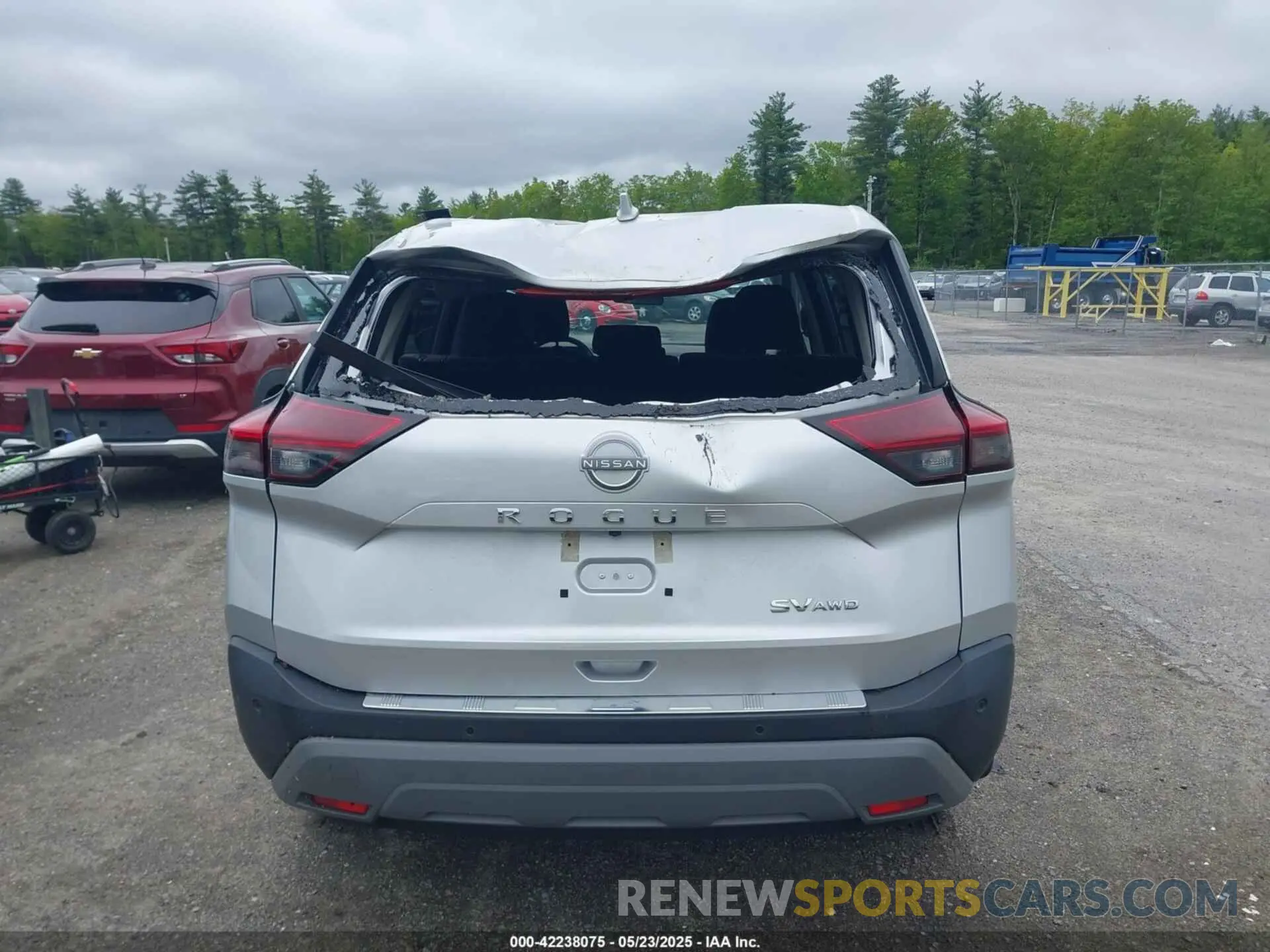 16 Photograph of a damaged car 5N1BT3BB8NC714959 NISSAN ROGUE 2022