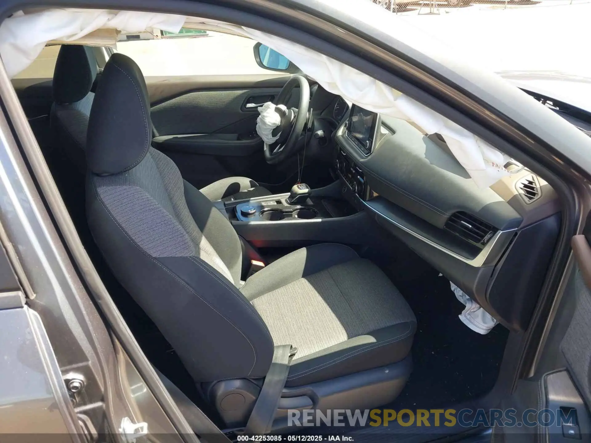 5 Фотография поврежденного автомобиля 5N1BT3BB9NC677677 NISSAN ROGUE 2022