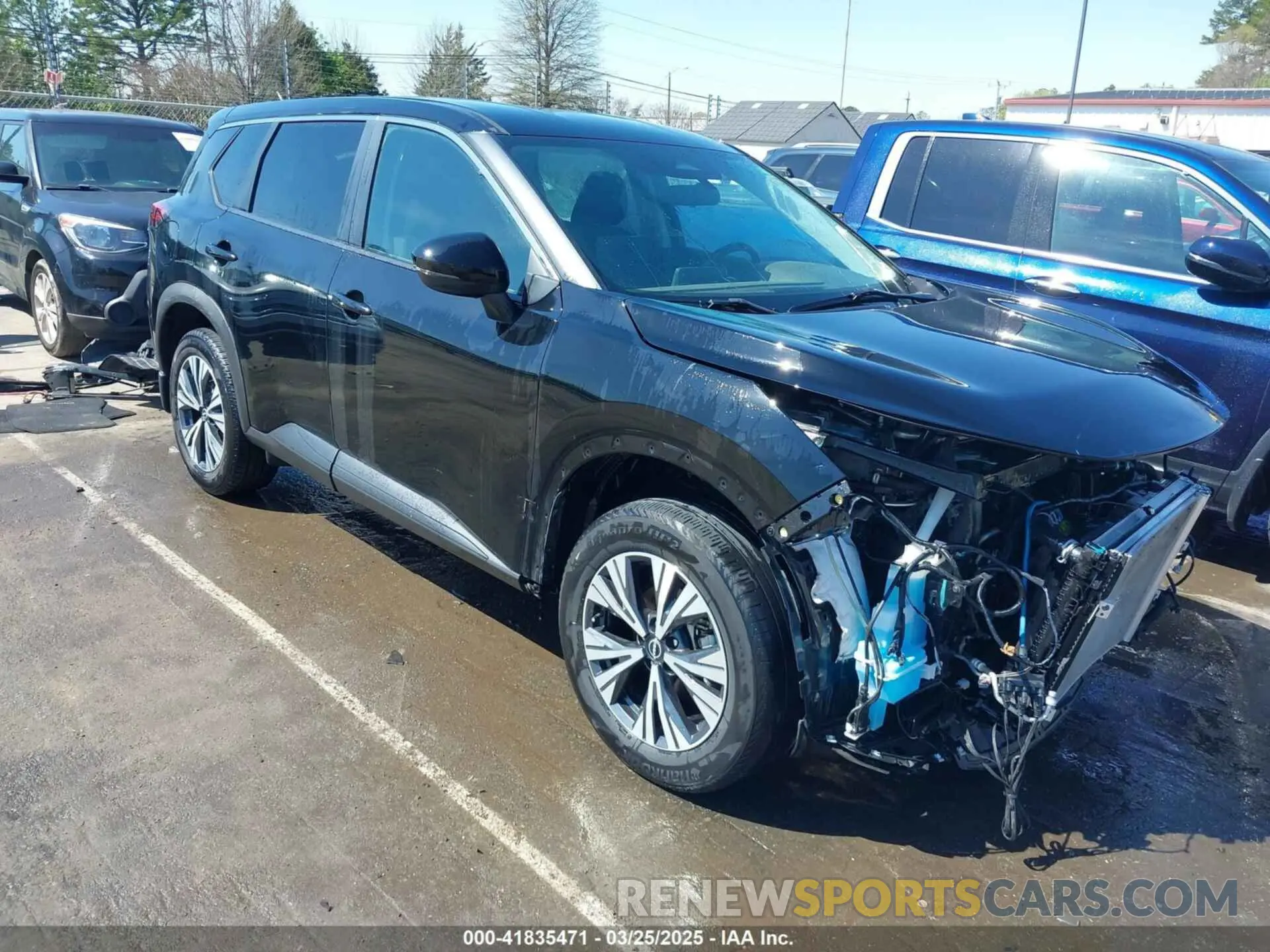 1 Photograph of a damaged car 5N1BT3BB9NC689280 NISSAN ROGUE 2022