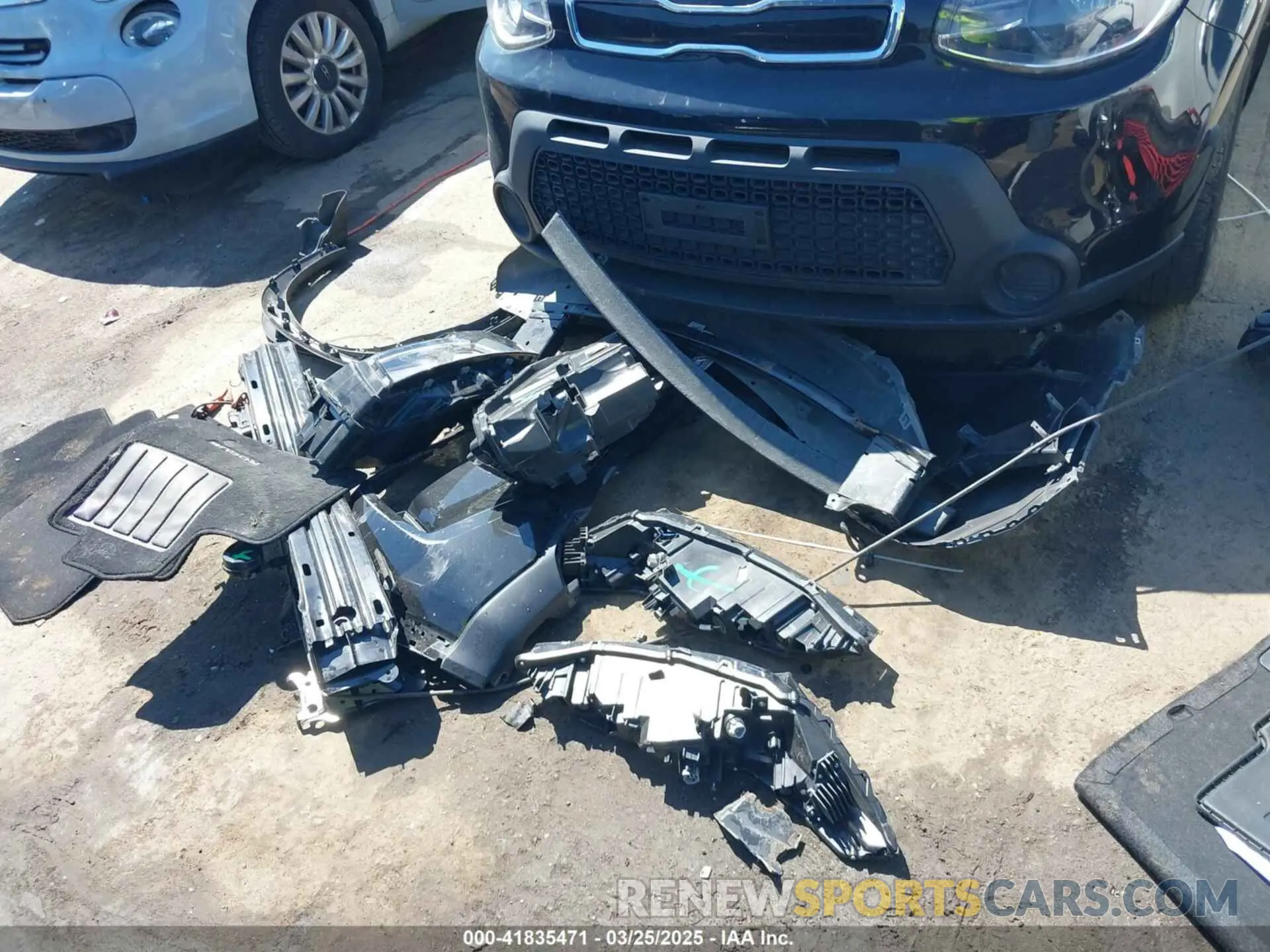 12 Photograph of a damaged car 5N1BT3BB9NC689280 NISSAN ROGUE 2022
