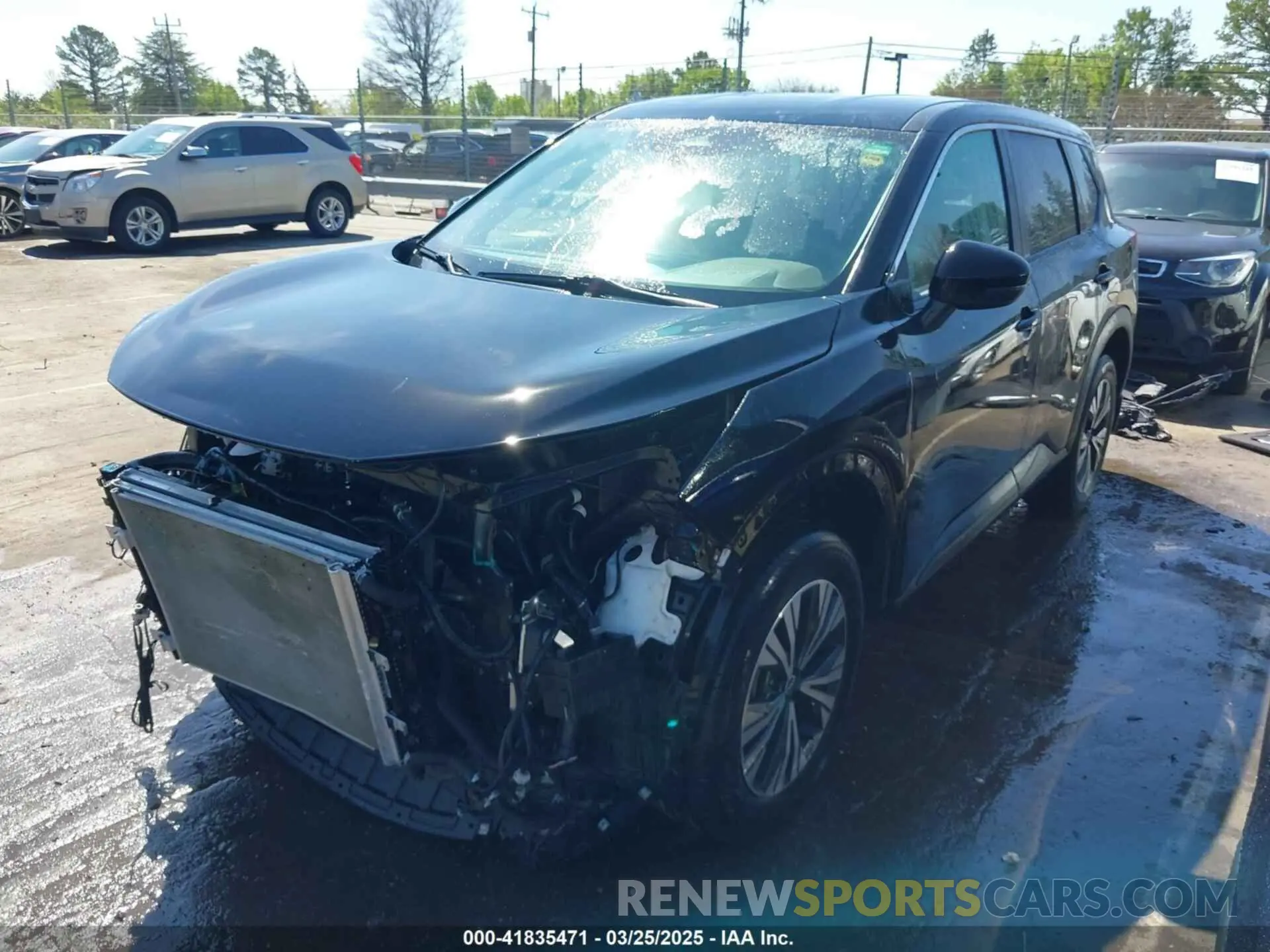 2 Photograph of a damaged car 5N1BT3BB9NC689280 NISSAN ROGUE 2022