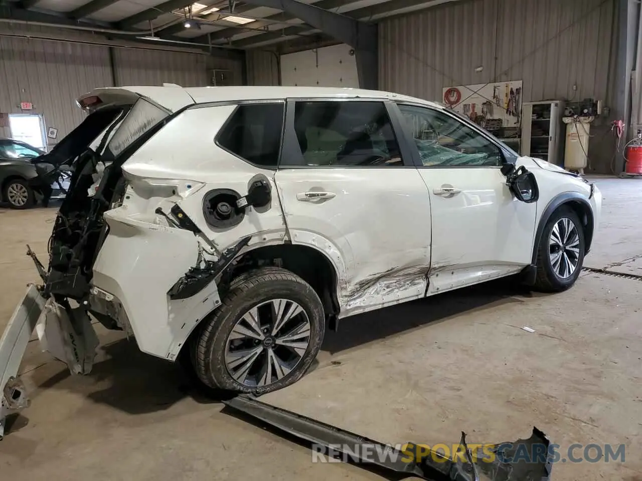 3 Photograph of a damaged car 5N1BT3BB9NC727624 NISSAN ROGUE 2022