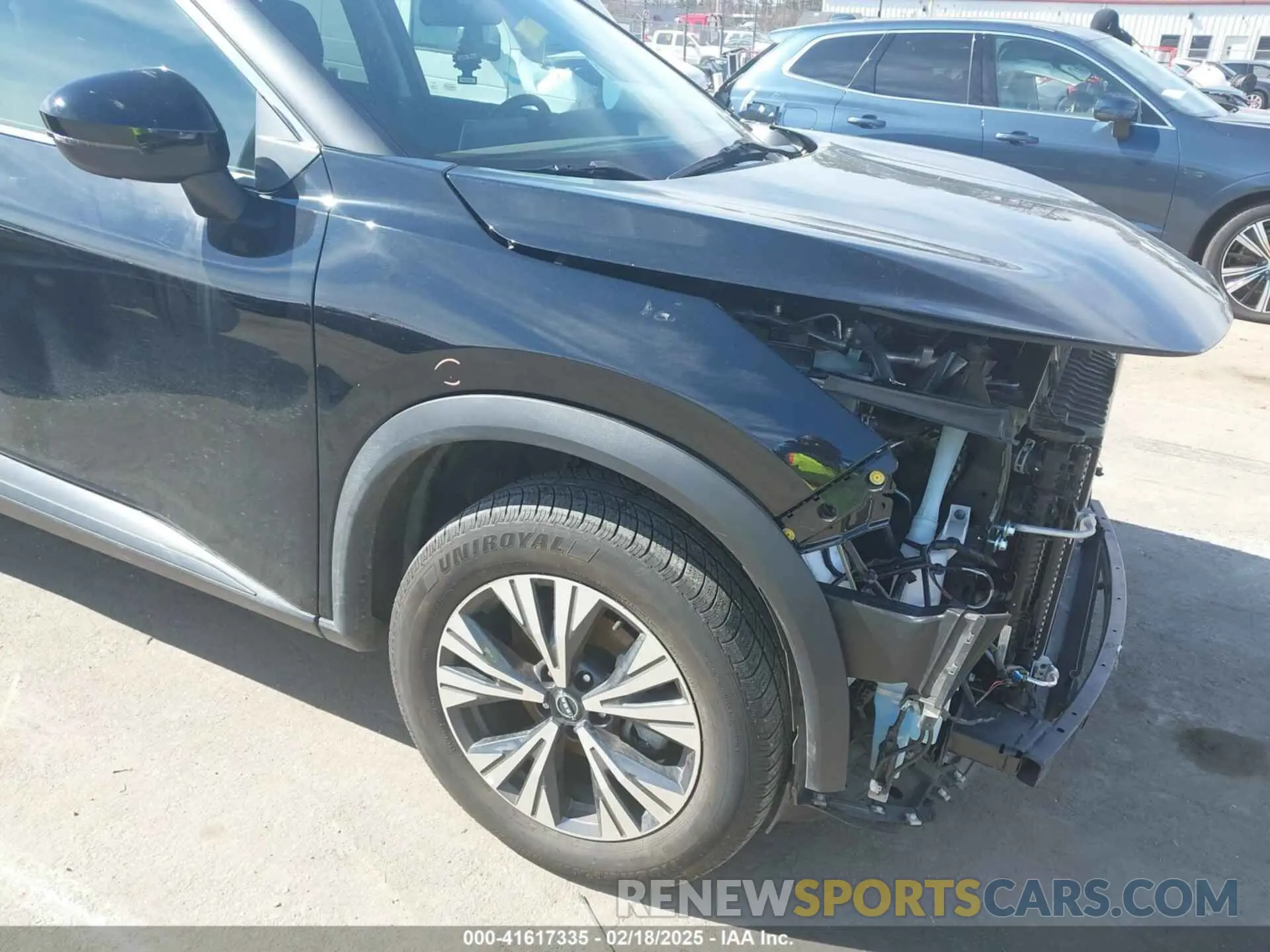 18 Photograph of a damaged car 5N1BT3BBXNC692754 NISSAN ROGUE 2022