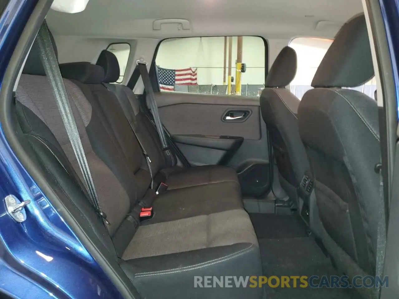 11 Photograph of a damaged car 5N1BT3BBXNC697260 NISSAN ROGUE 2022
