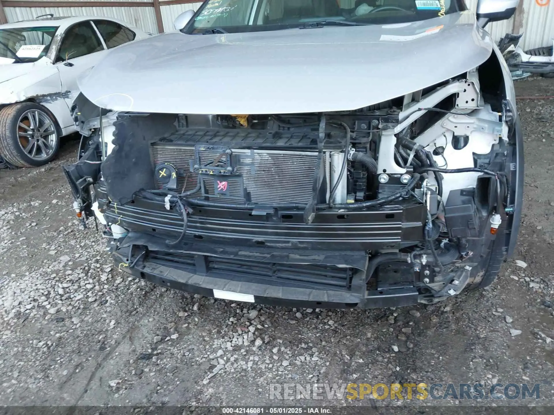 19 Photograph of a damaged car 5N1BT3CA2NC731911 NISSAN ROGUE 2022