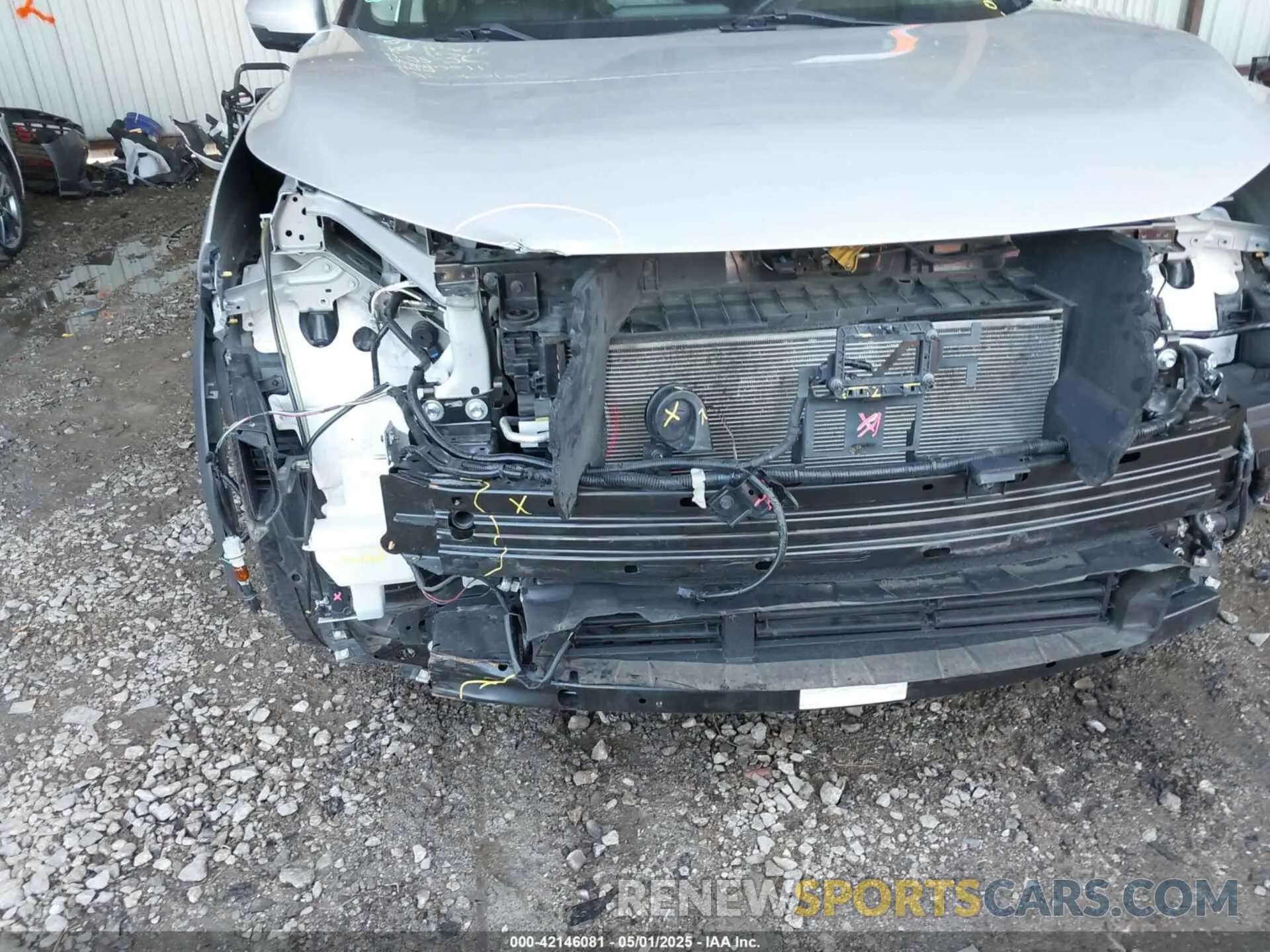 20 Photograph of a damaged car 5N1BT3CA2NC731911 NISSAN ROGUE 2022