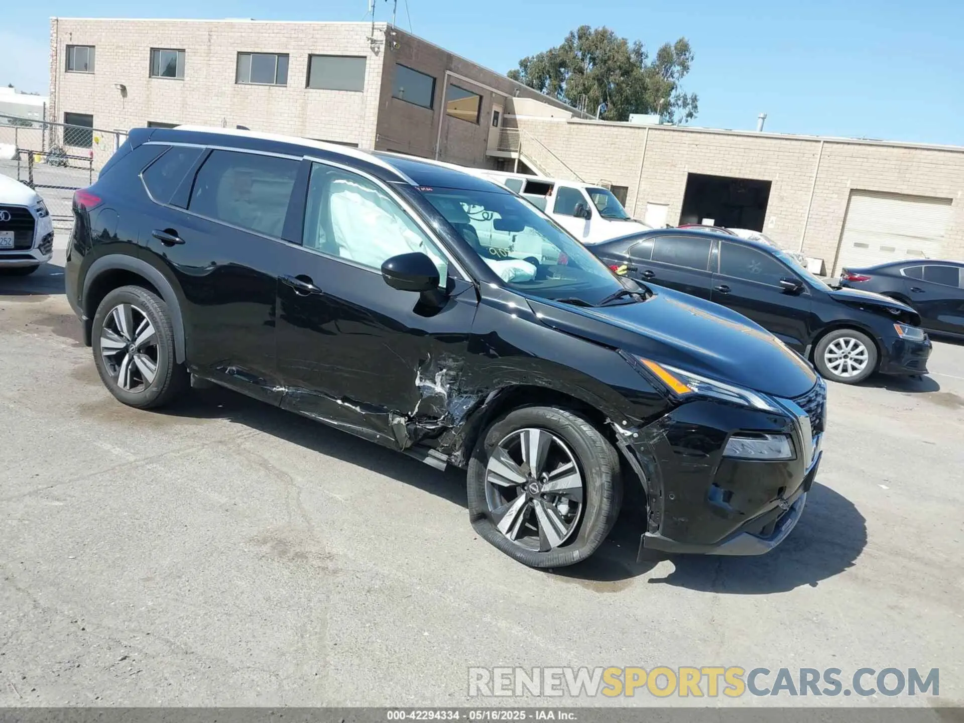 1 Photograph of a damaged car 5N1BT3CA4NC695090 NISSAN ROGUE 2022