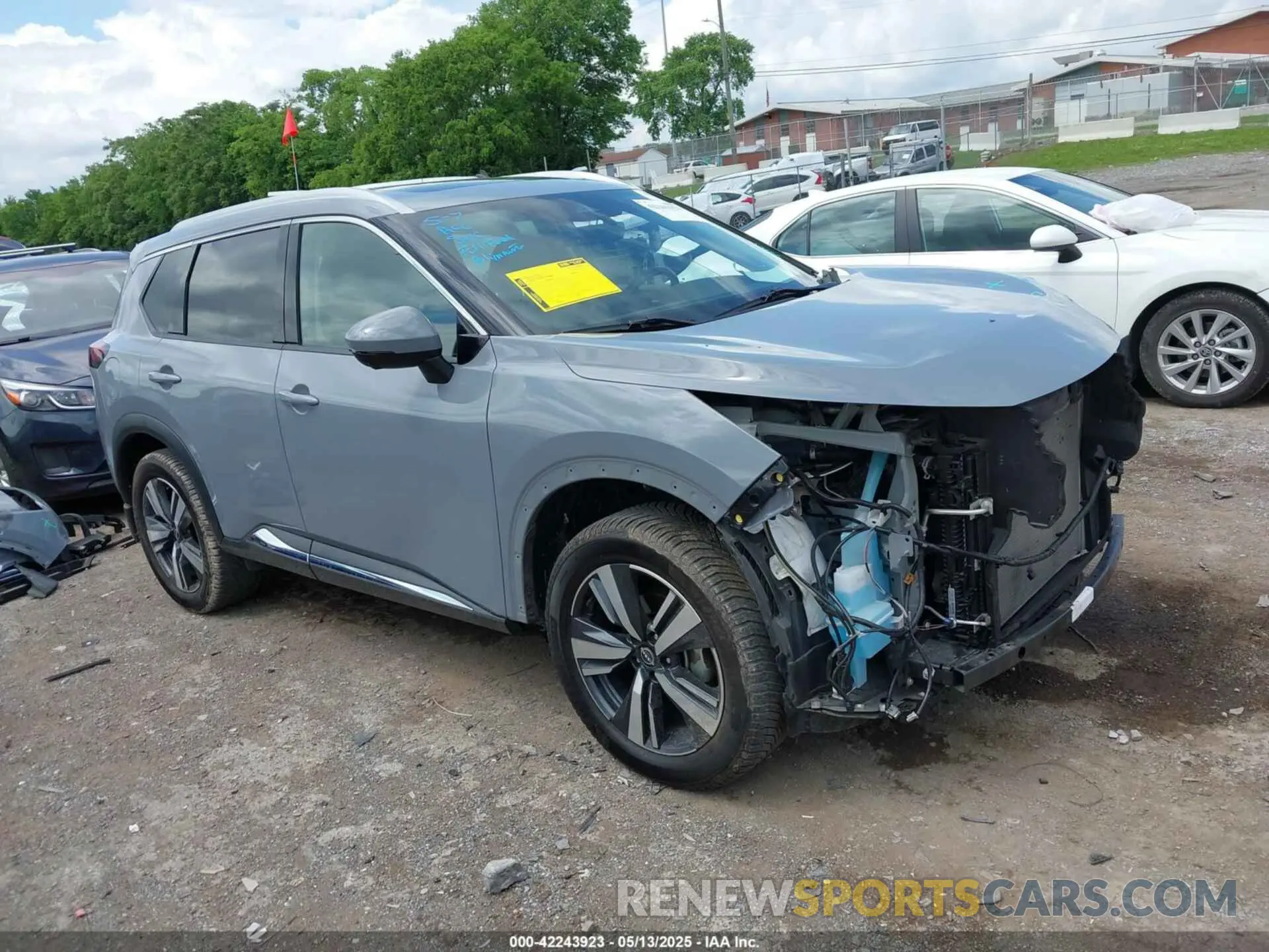 14 Photograph of a damaged car 5N1BT3CA4NC708940 NISSAN ROGUE 2022