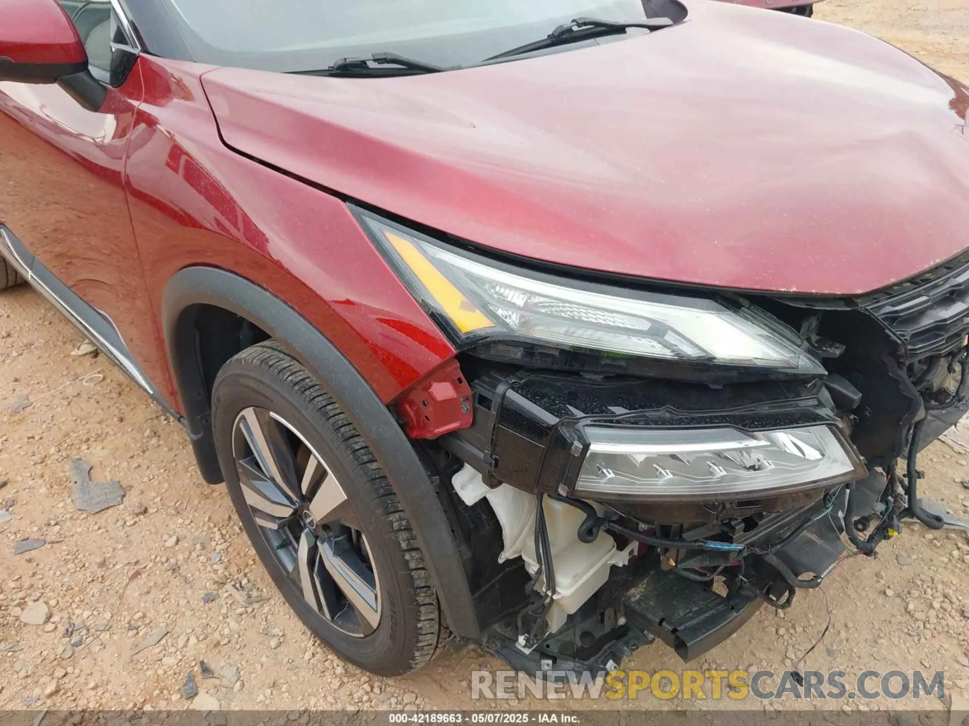 17 Фотография поврежденного автомобиля 5N1BT3CA7NC723108 NISSAN ROGUE 2022