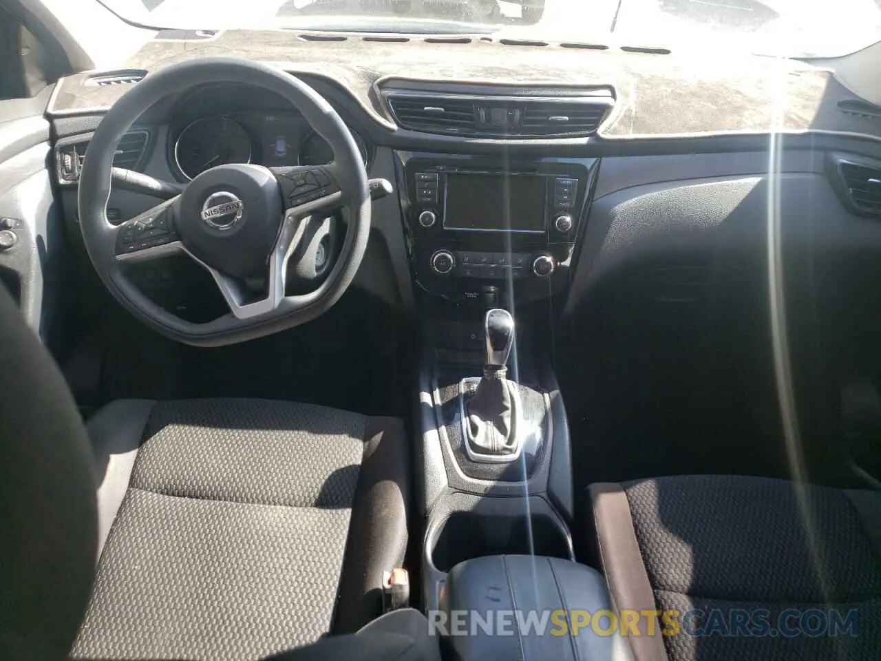 8 Photograph of a damaged car JN1BJ1AW1NW681825 NISSAN ROGUE 2022