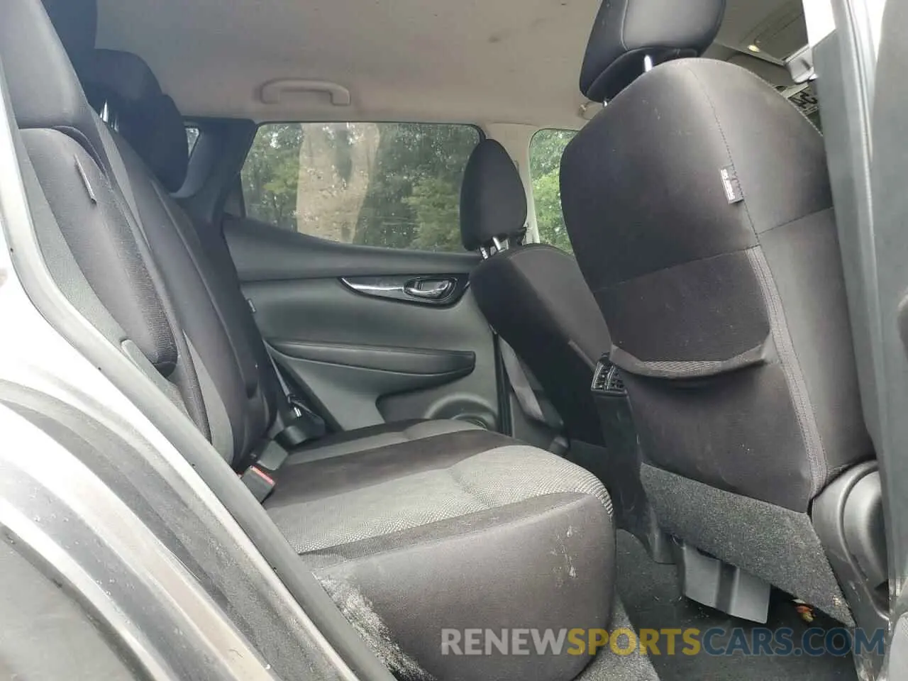 11 Photograph of a damaged car JN1BJ1BVXNW349274 NISSAN ROGUE 2022