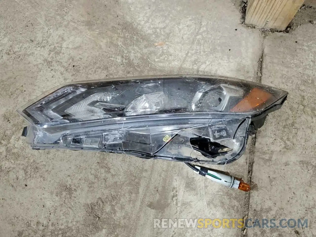 13 Photograph of a damaged car JN1BJ1BW7NW480607 NISSAN ROGUE 2022