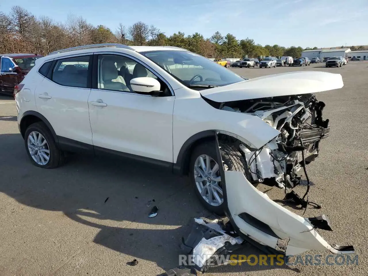 4 Photograph of a damaged car JN1BJ1BW7NW483815 NISSAN ROGUE 2022