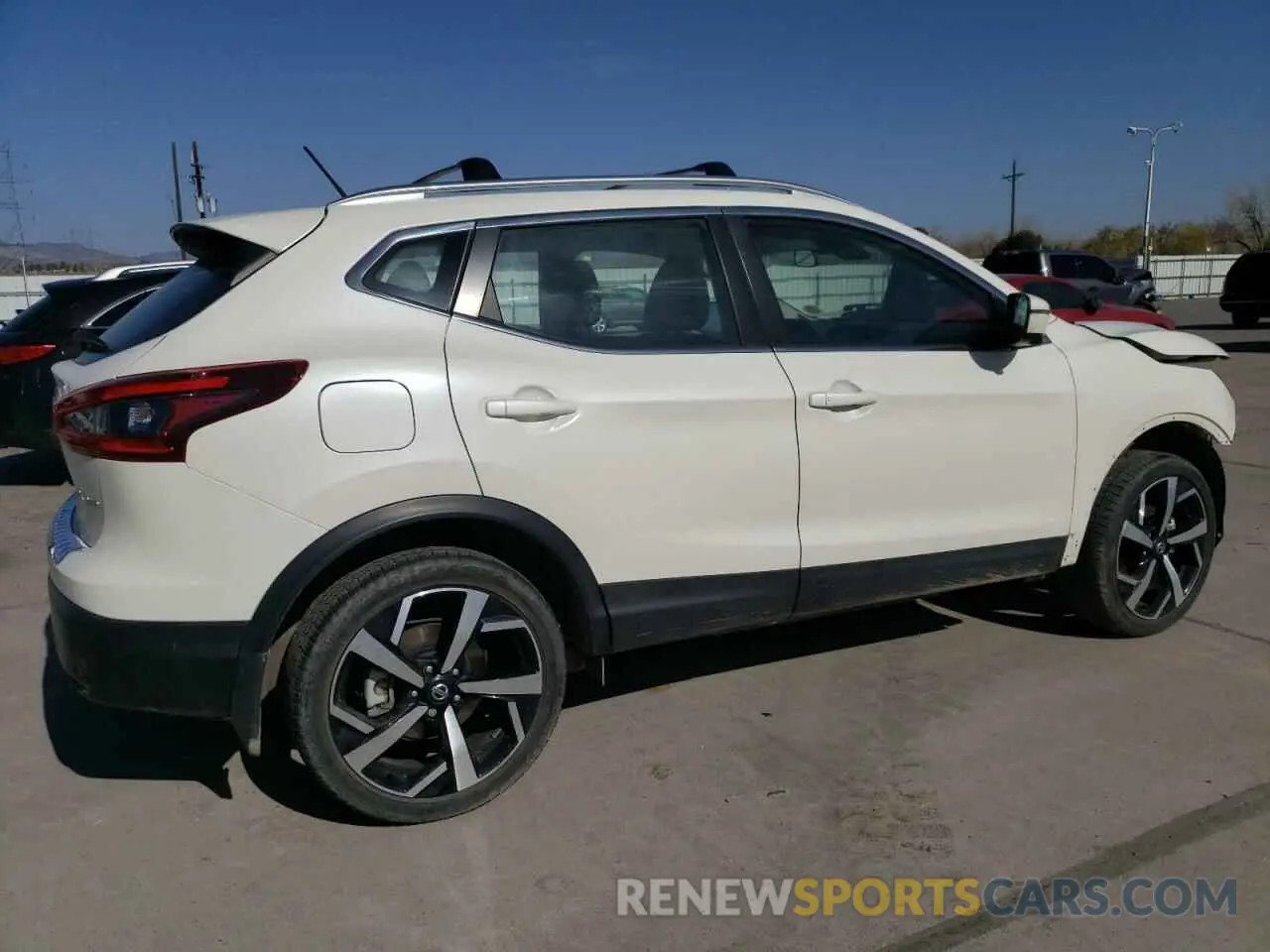 3 Photograph of a damaged car JN1BJ1CW5NW497792 NISSAN ROGUE 2022
