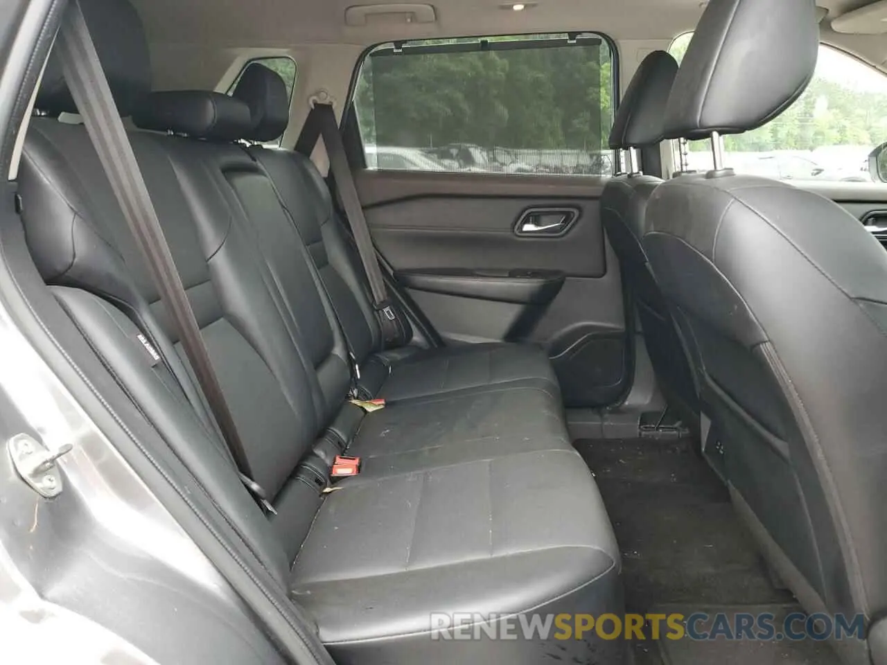 10 Photograph of a damaged car JN8BT3BA4NW043742 NISSAN ROGUE 2022