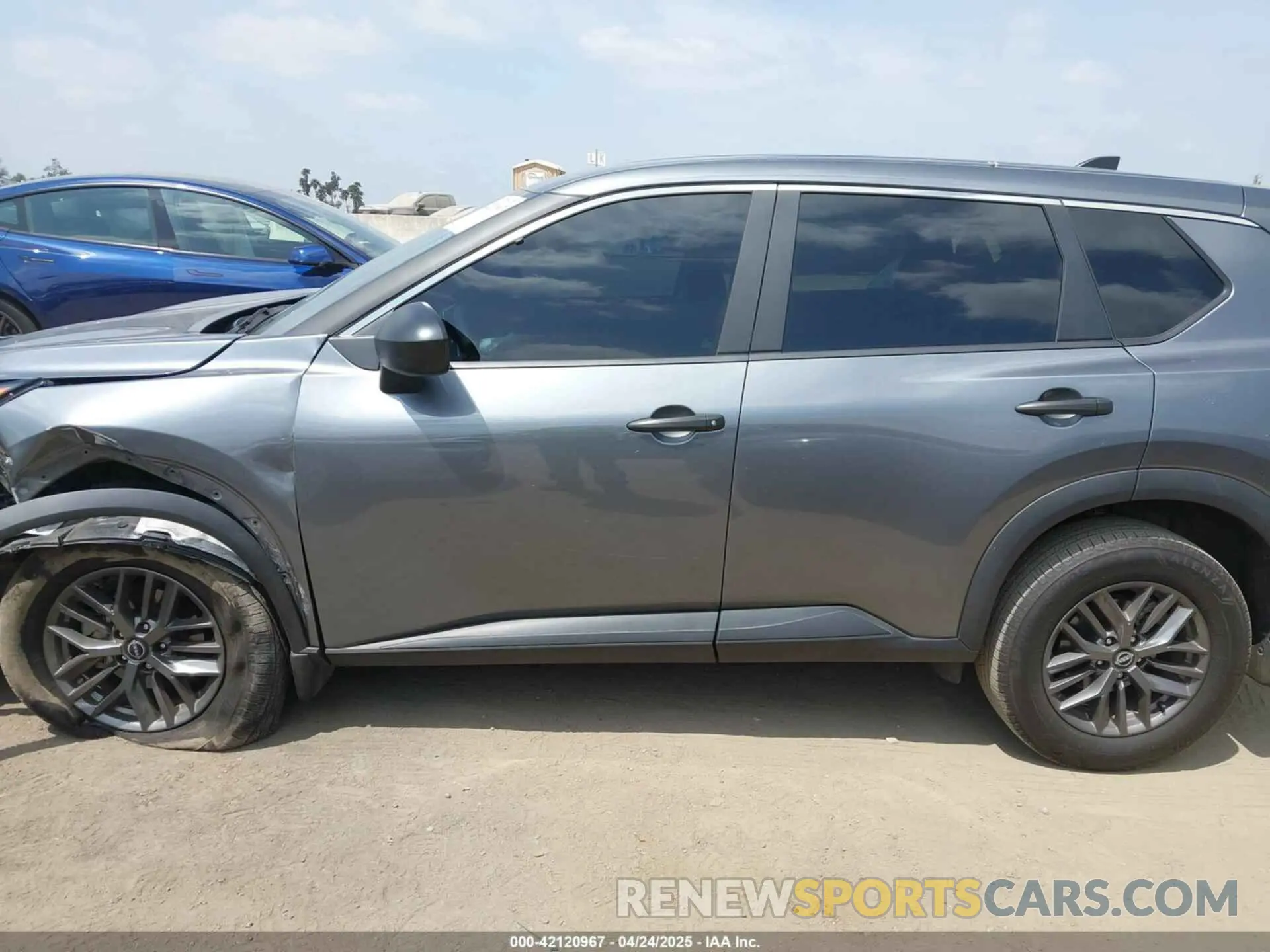 14 Photograph of a damaged car 5N1BT3AA0PC883028 NISSAN ROGUE 2023
