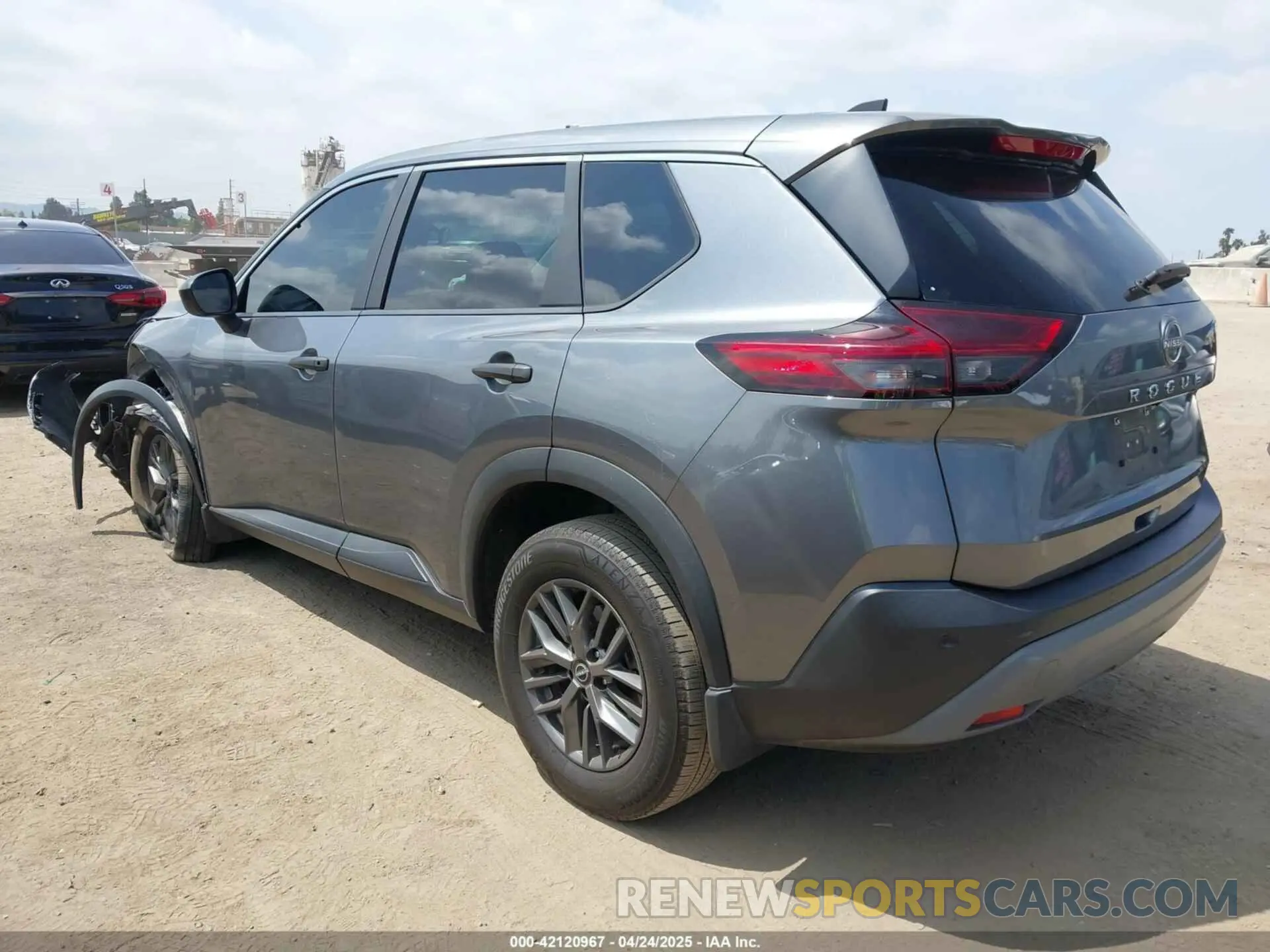 3 Photograph of a damaged car 5N1BT3AA0PC883028 NISSAN ROGUE 2023