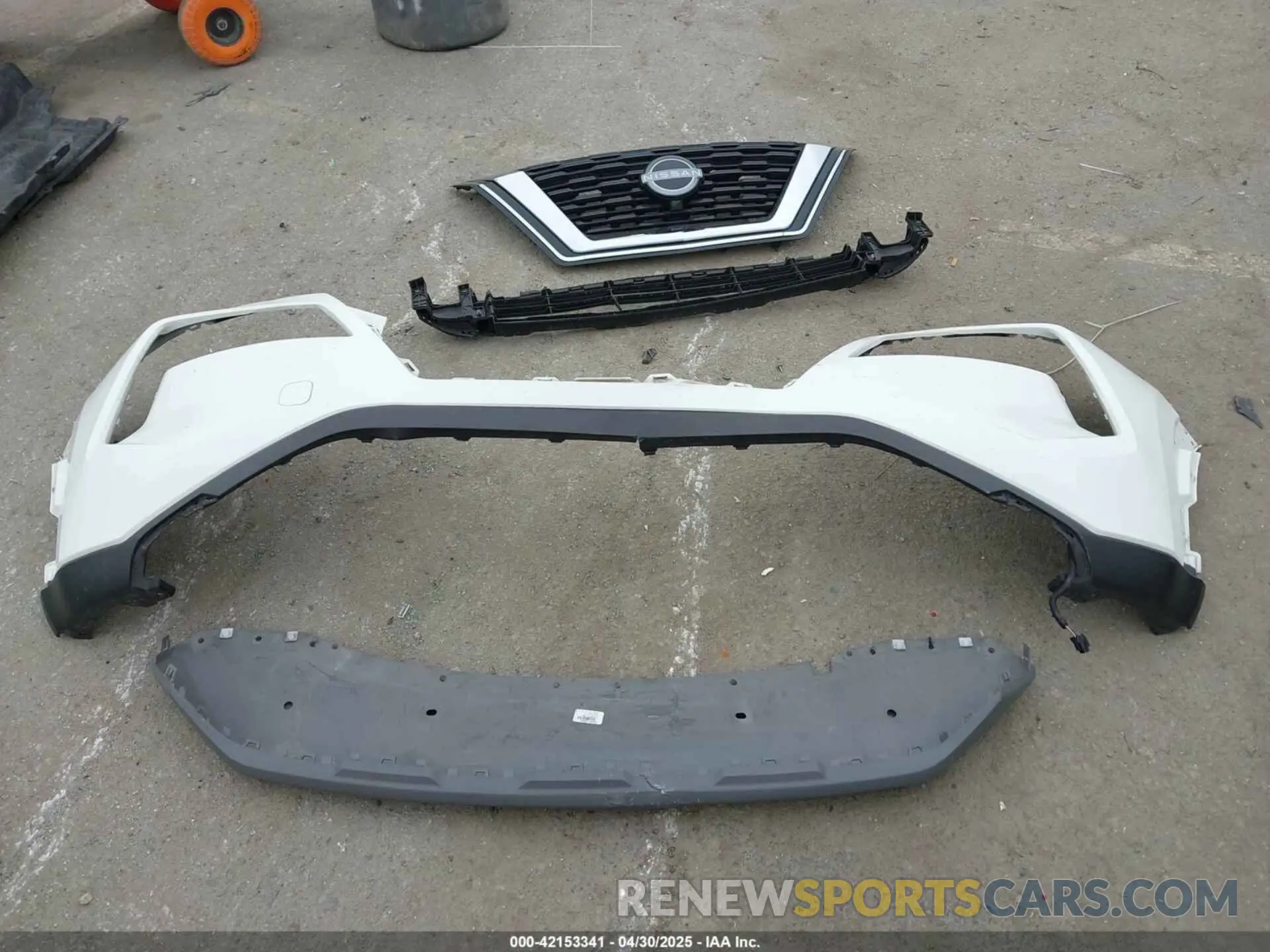 12 Photograph of a damaged car 5N1BT3AA1PC882132 NISSAN ROGUE 2023