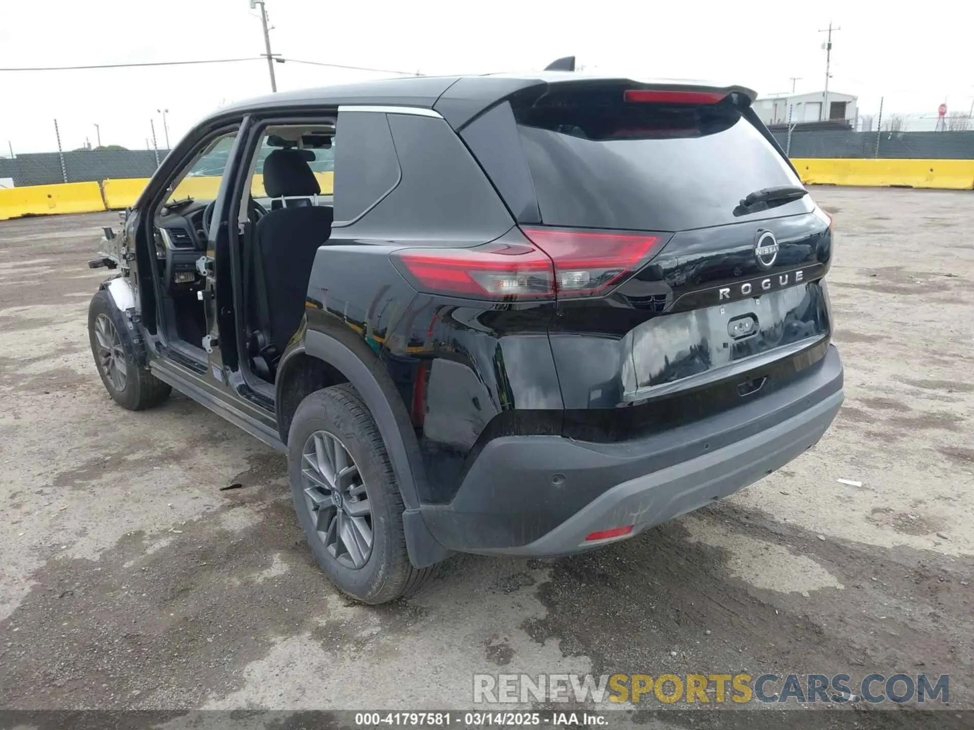 3 Фотография поврежденного автомобиля 5N1BT3AA6PC914864 NISSAN ROGUE 2023