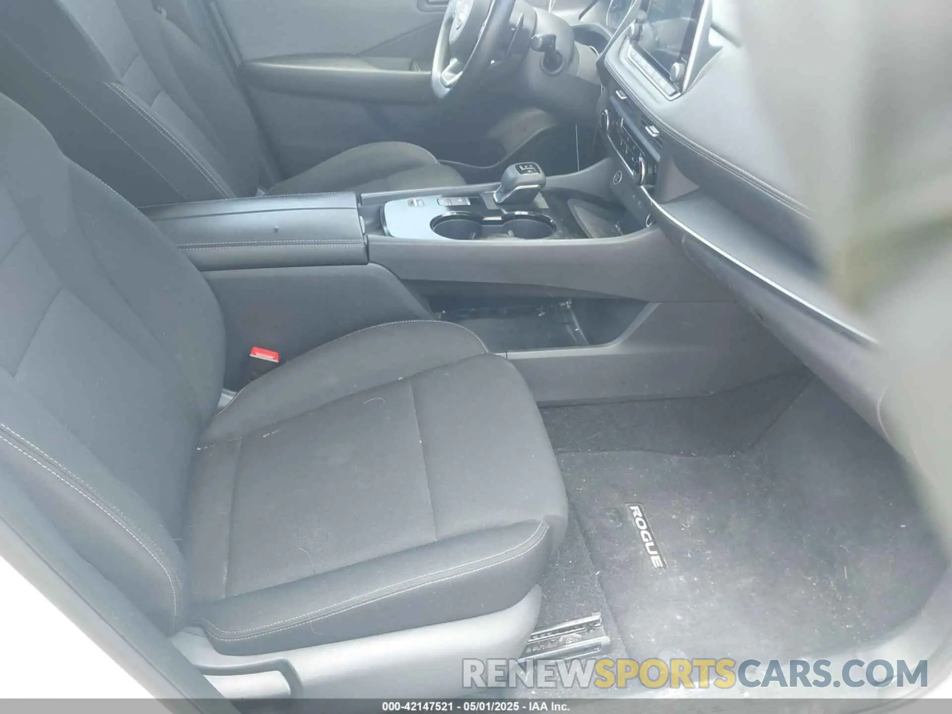 5 Photograph of a damaged car 5N1BT3AA8PC855977 NISSAN ROGUE 2023
