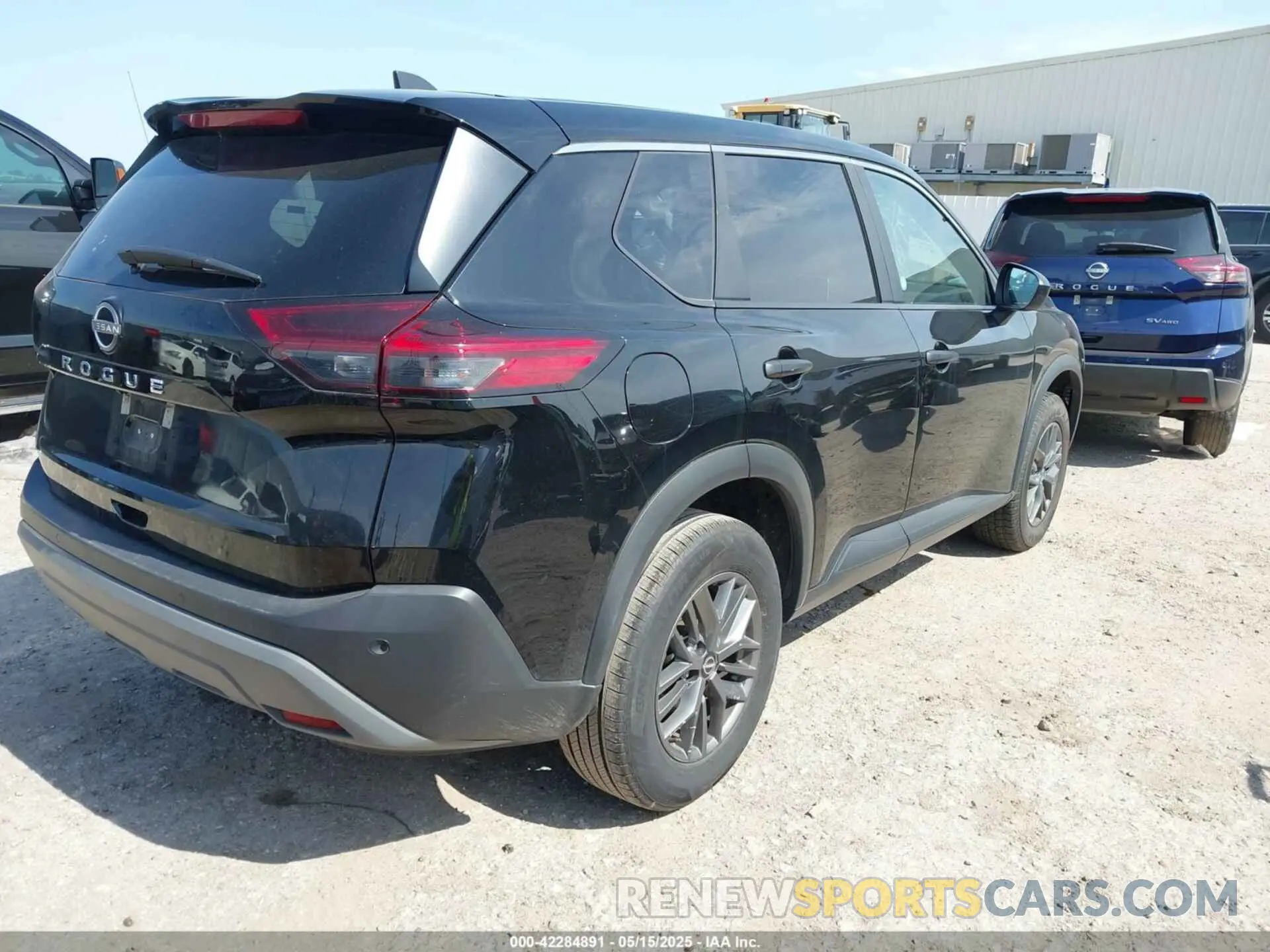 4 Photograph of a damaged car 5N1BT3AAXPC889130 NISSAN ROGUE 2023