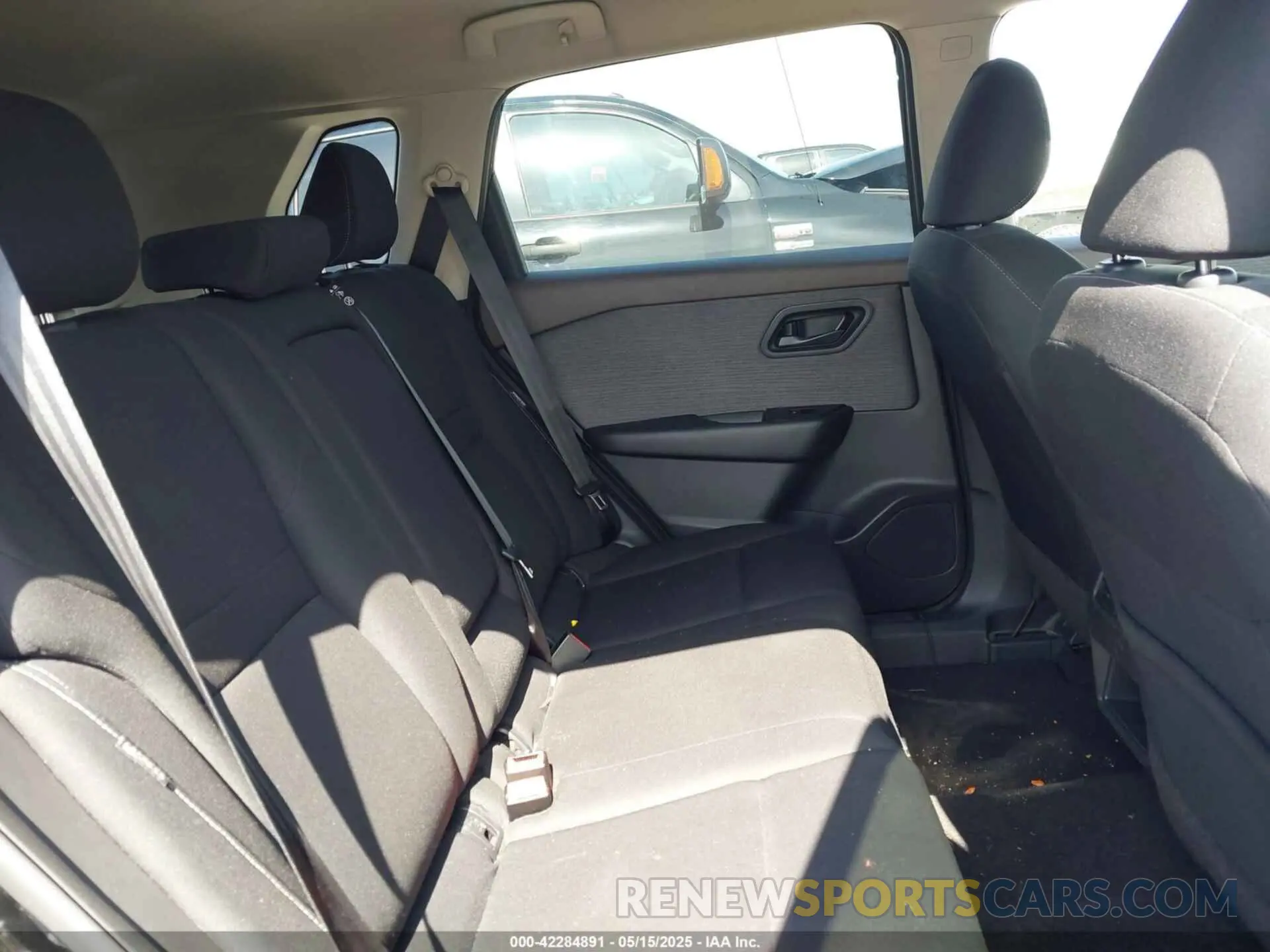 8 Photograph of a damaged car 5N1BT3AAXPC889130 NISSAN ROGUE 2023