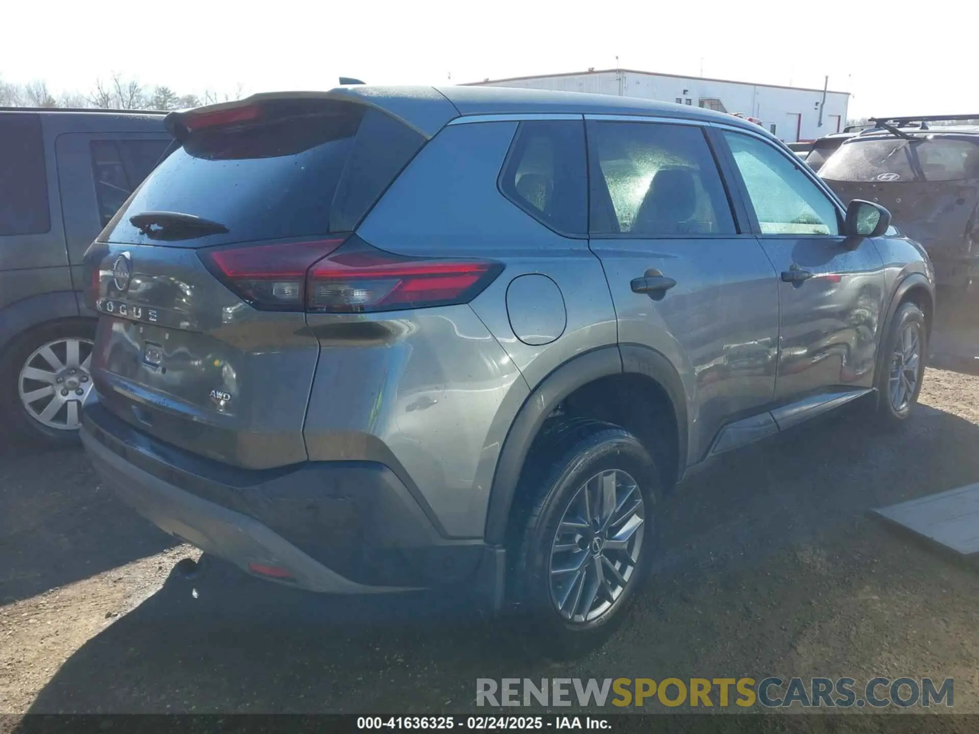 4 Photograph of a damaged car 5N1BT3AB0PC930406 NISSAN ROGUE 2023