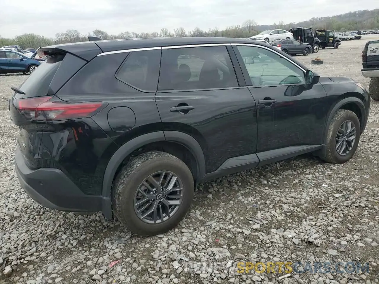3 Photograph of a damaged car 5N1BT3AB1PC744681 NISSAN ROGUE 2023