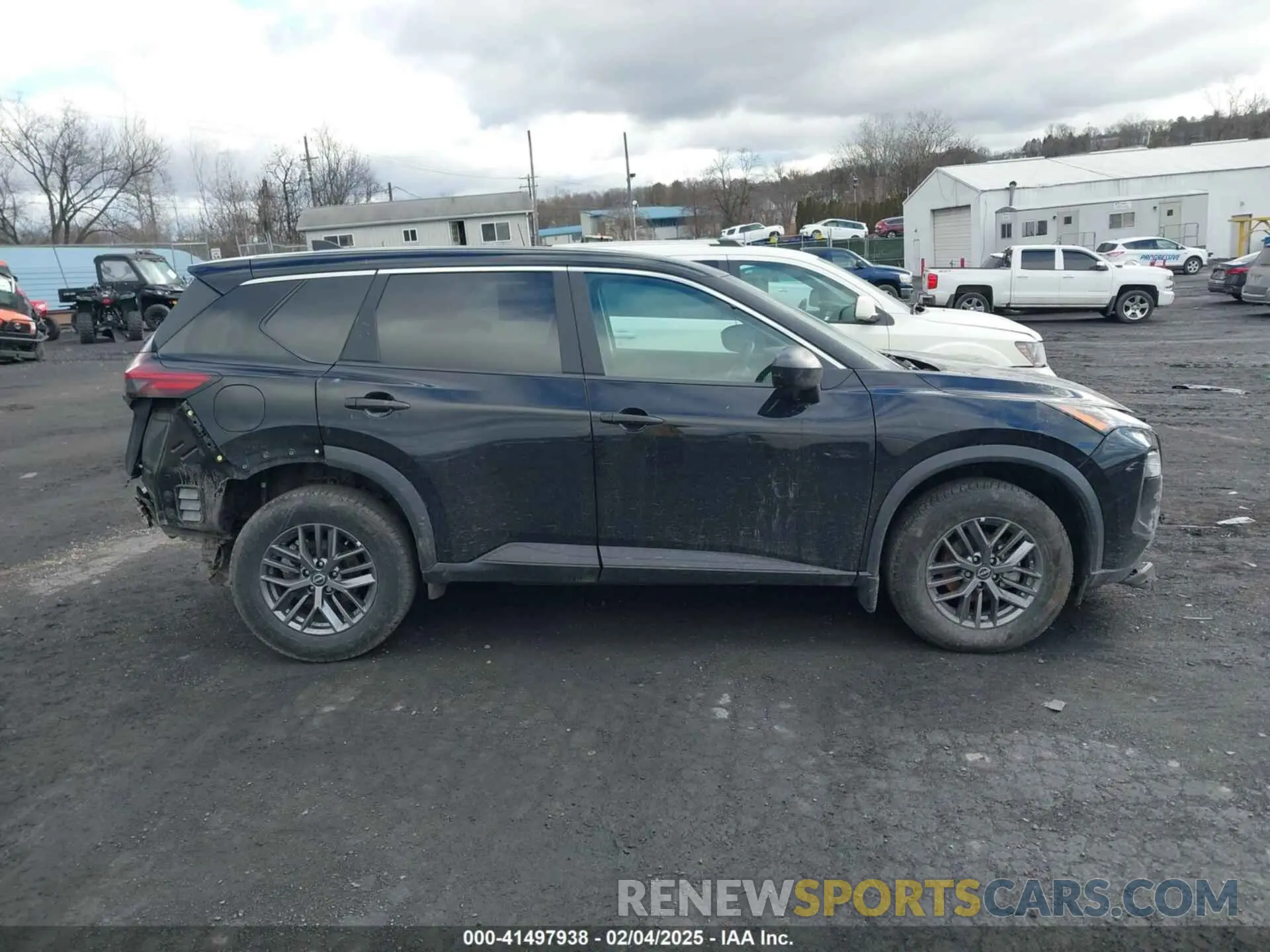13 Photograph of a damaged car 5N1BT3AB1PC922315 NISSAN ROGUE 2023