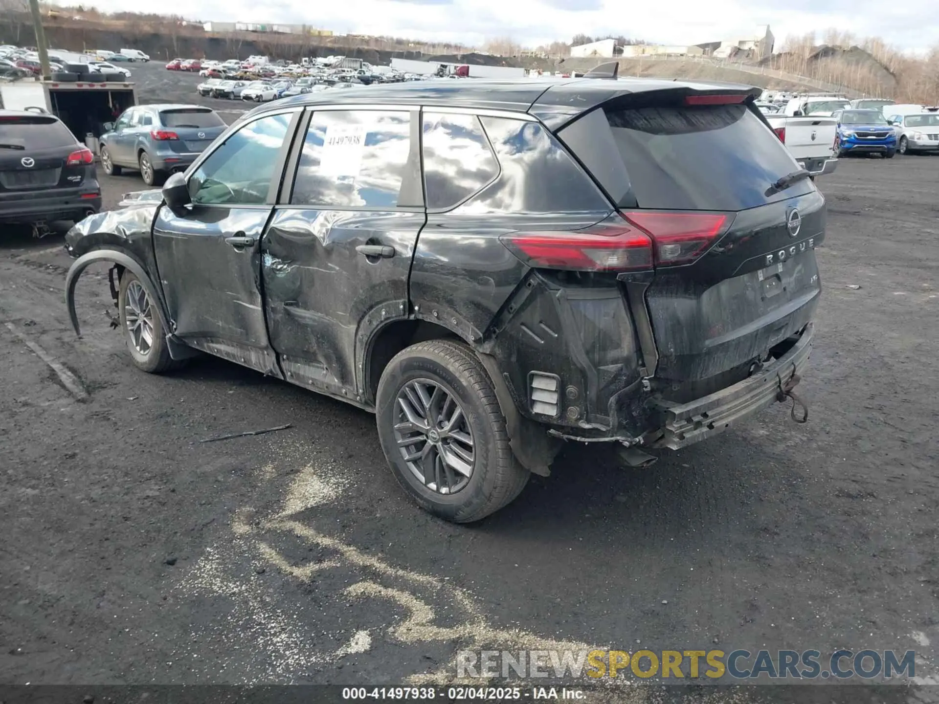 3 Photograph of a damaged car 5N1BT3AB1PC922315 NISSAN ROGUE 2023
