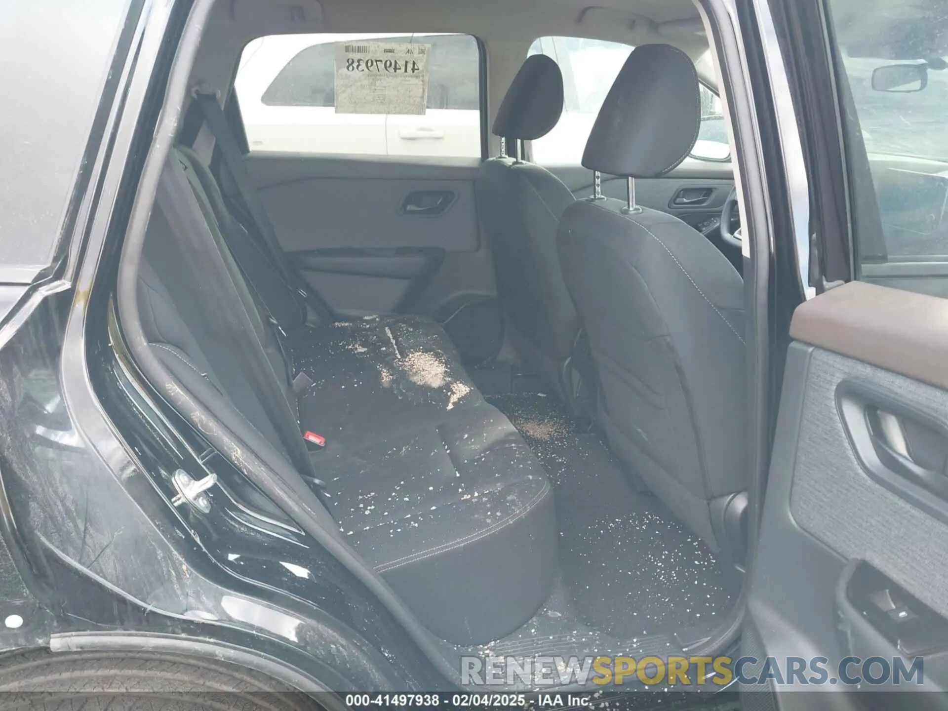 8 Photograph of a damaged car 5N1BT3AB1PC922315 NISSAN ROGUE 2023