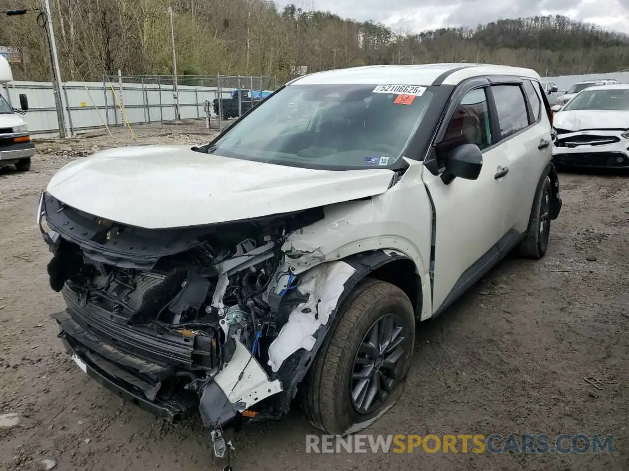 1 Photograph of a damaged car 5N1BT3AB1PC939115 NISSAN ROGUE 2023