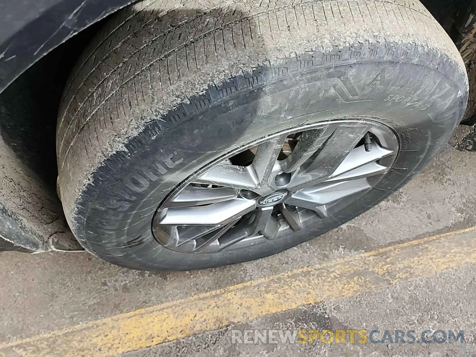 9 Photograph of a damaged car 5N1BT3AB2PC784493 NISSAN ROGUE 2023