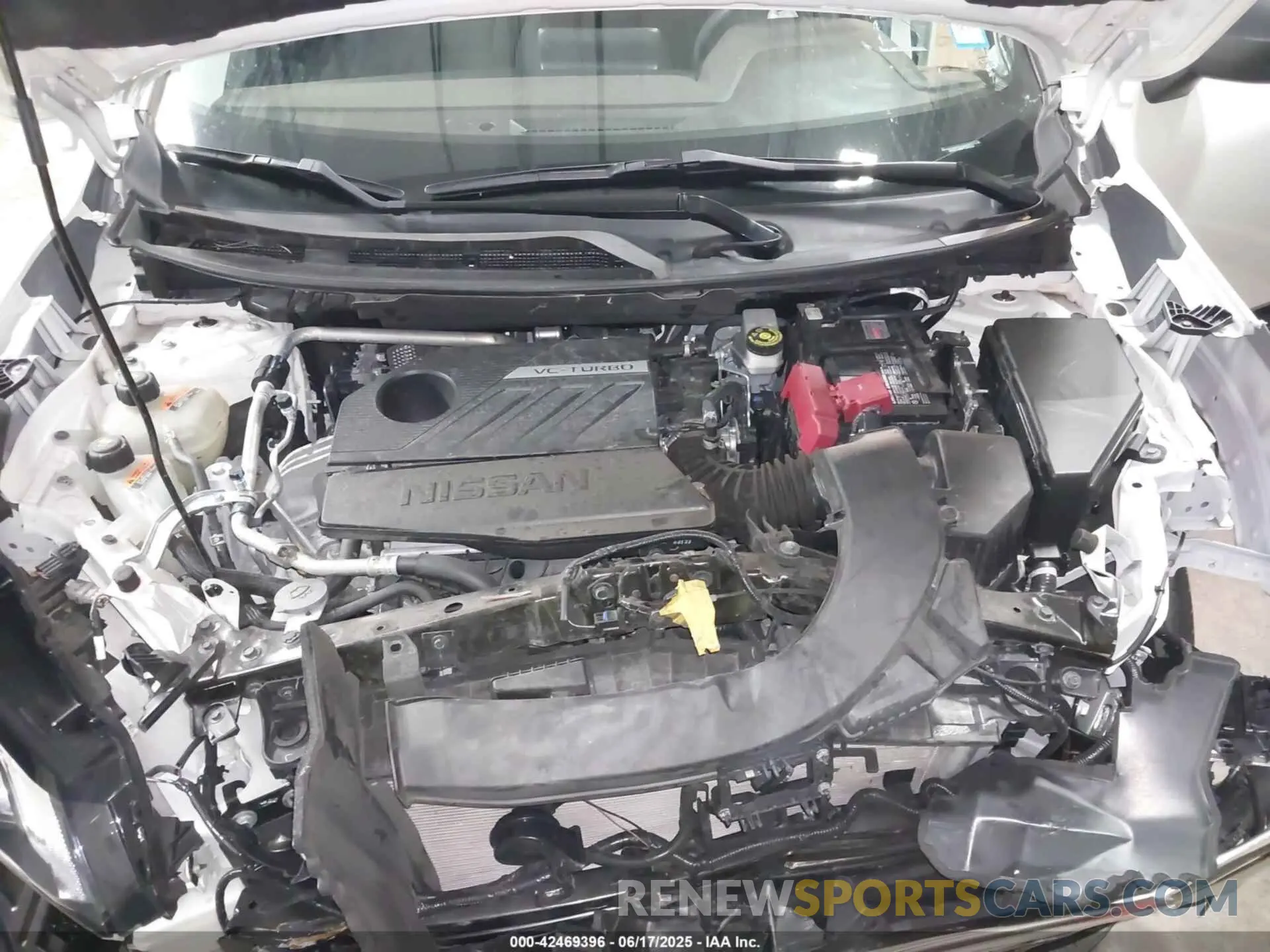 10 Photograph of a damaged car 5N1BT3AB2PC939334 NISSAN ROGUE 2023