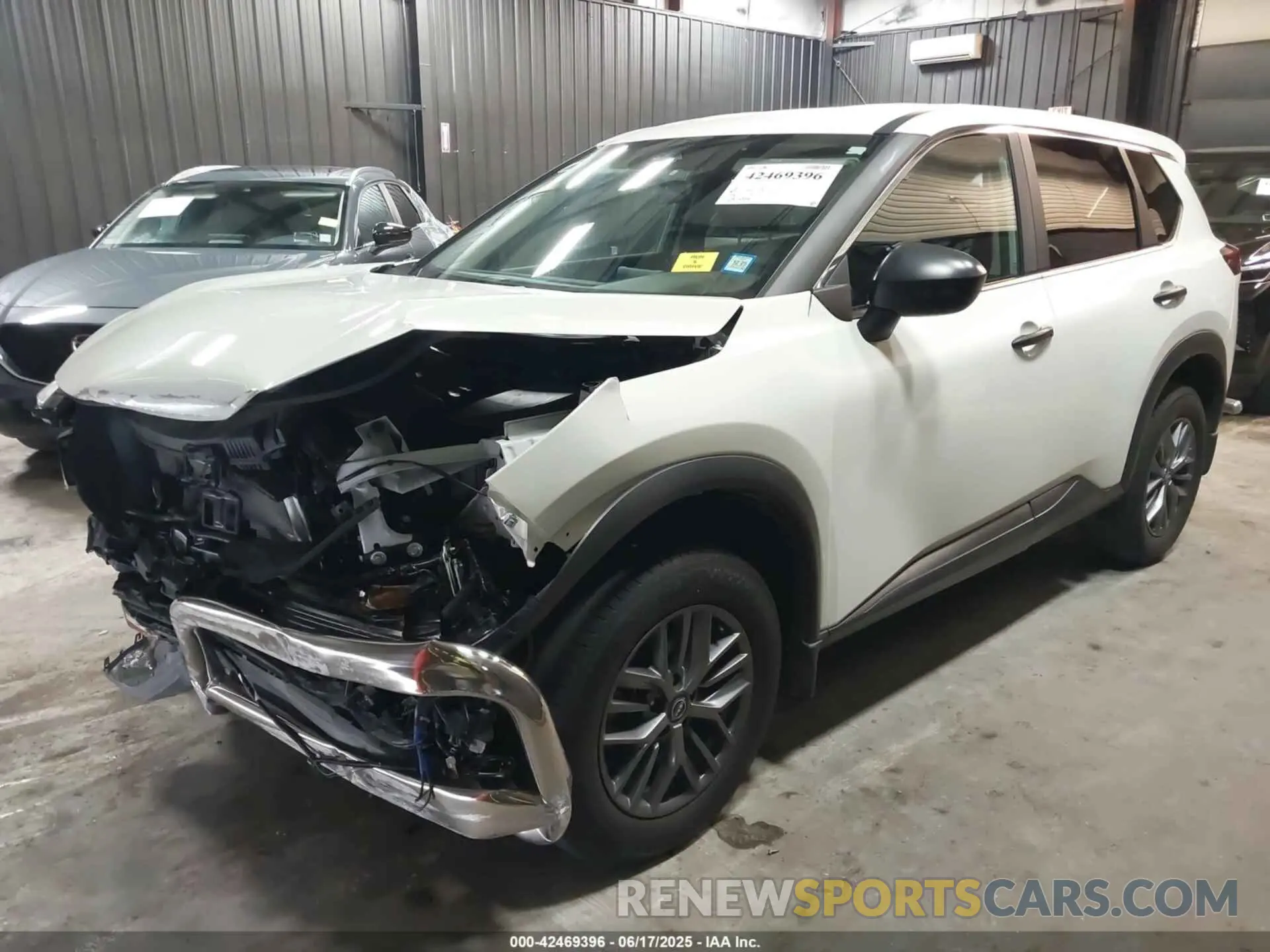 2 Photograph of a damaged car 5N1BT3AB2PC939334 NISSAN ROGUE 2023