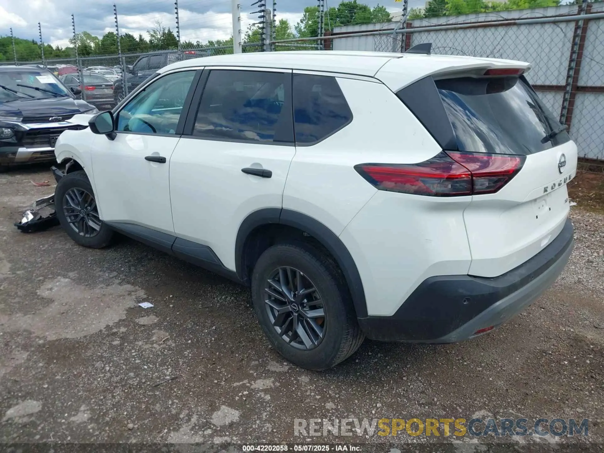 3 Фотография поврежденного автомобиля 5N1BT3AB3PC855345 NISSAN ROGUE 2023