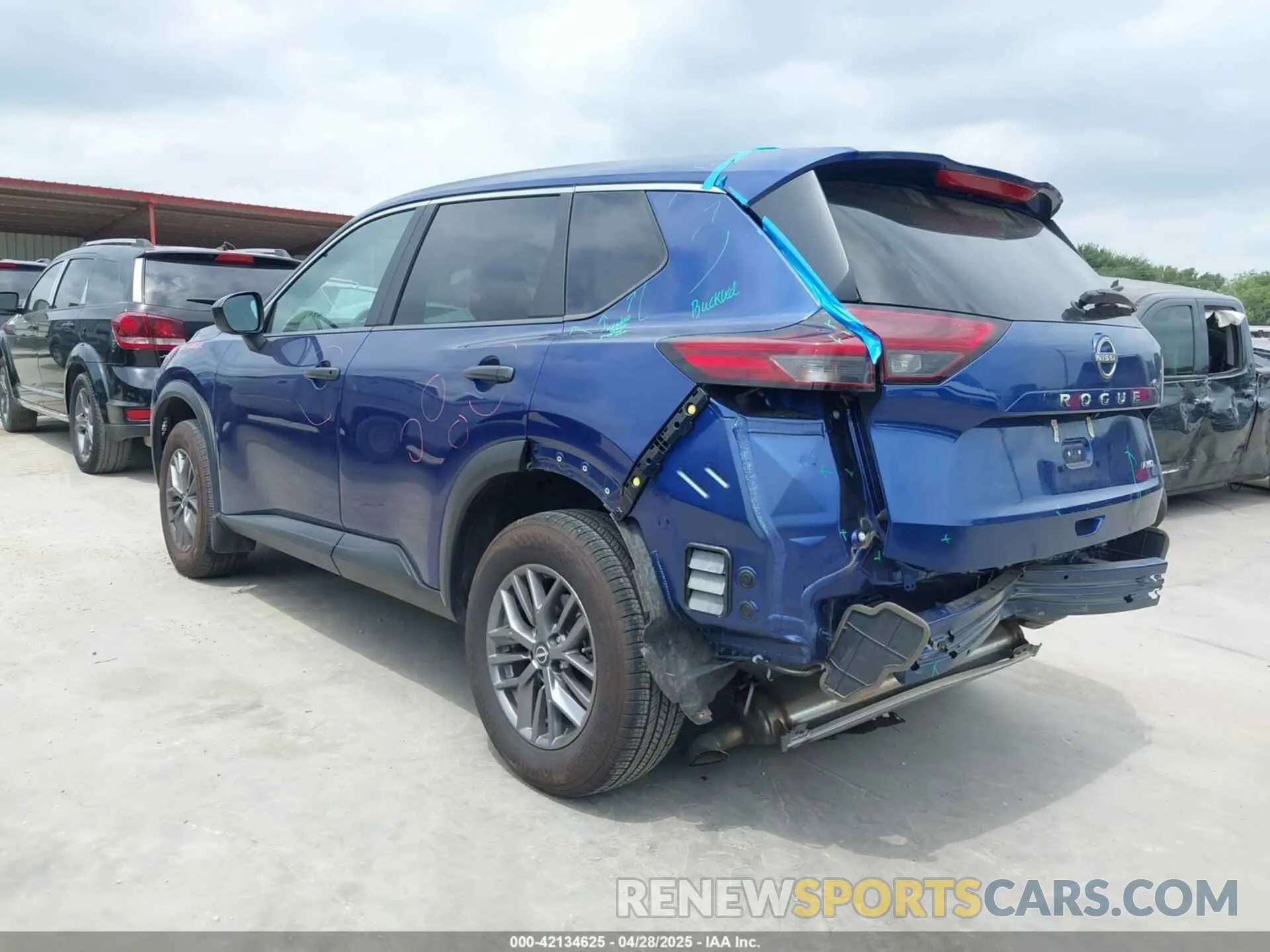 3 Photograph of a damaged car 5N1BT3AB3PC876924 NISSAN ROGUE 2023
