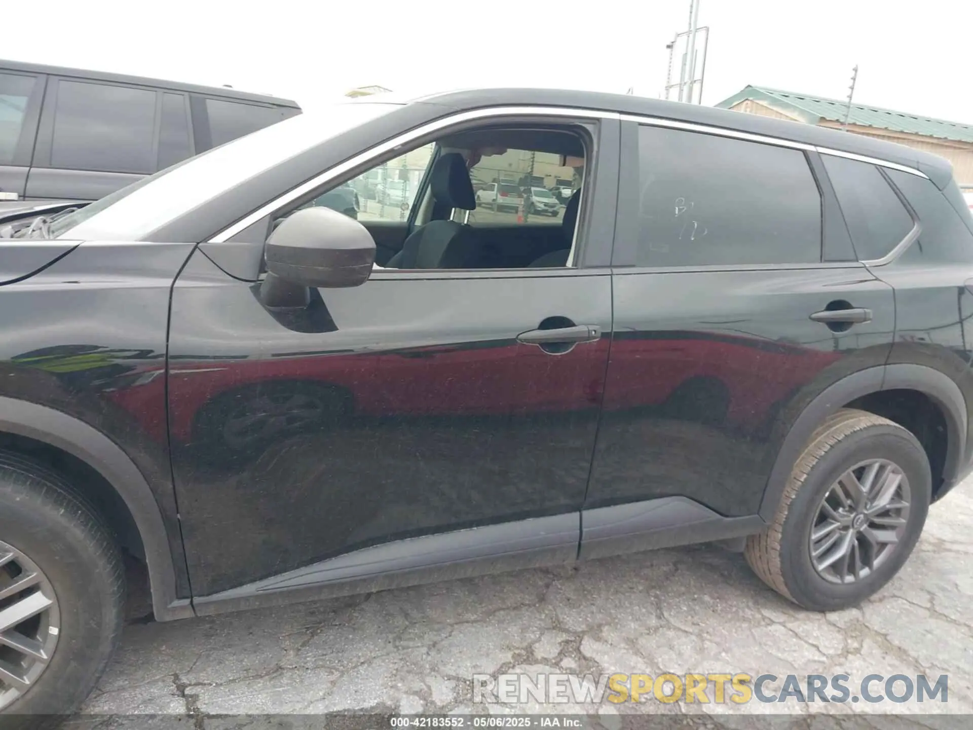 15 Photograph of a damaged car 5N1BT3AB3PC894310 NISSAN ROGUE 2023