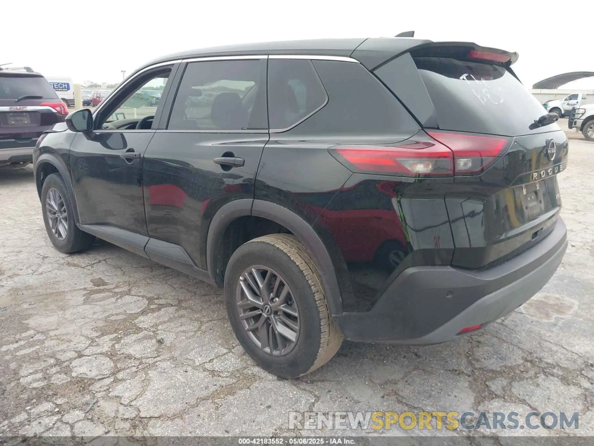 3 Photograph of a damaged car 5N1BT3AB3PC894310 NISSAN ROGUE 2023