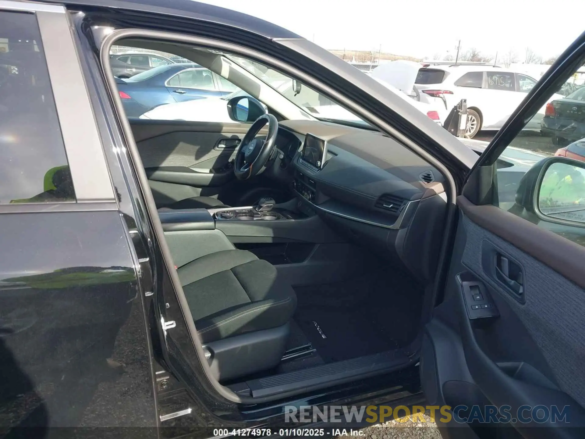 5 Photograph of a damaged car 5N1BT3AB5PC936914 NISSAN ROGUE 2023