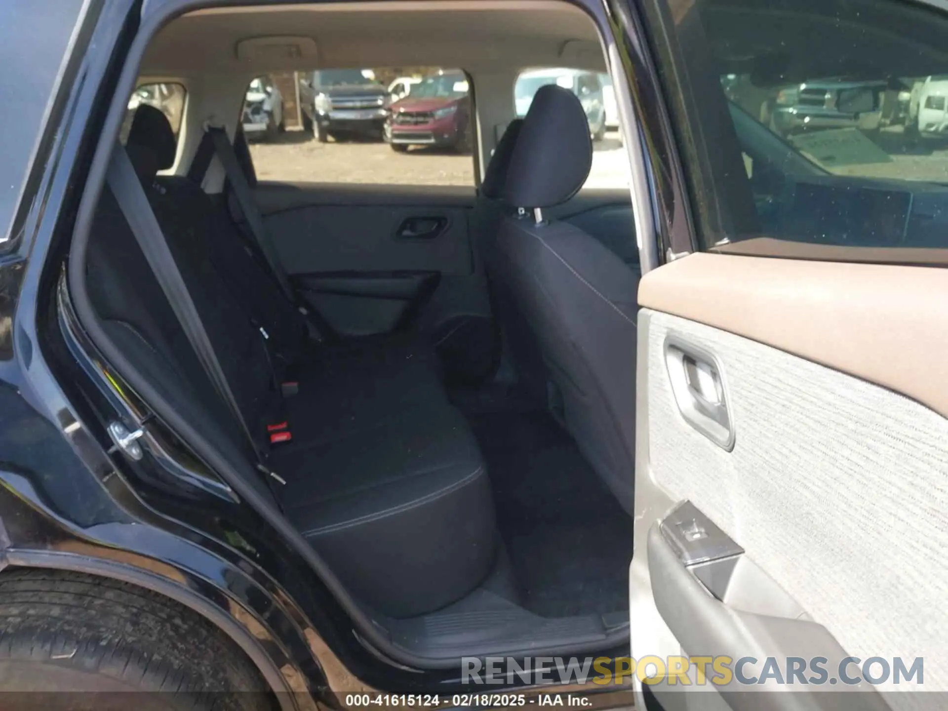 8 Фотография поврежденного автомобиля 5N1BT3AB8PC907326 NISSAN ROGUE 2023