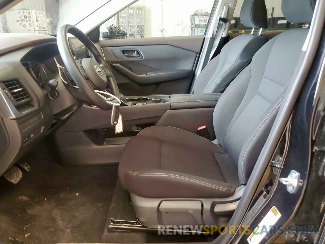 7 Photograph of a damaged car 5N1BT3AB9PC945308 NISSAN ROGUE 2023