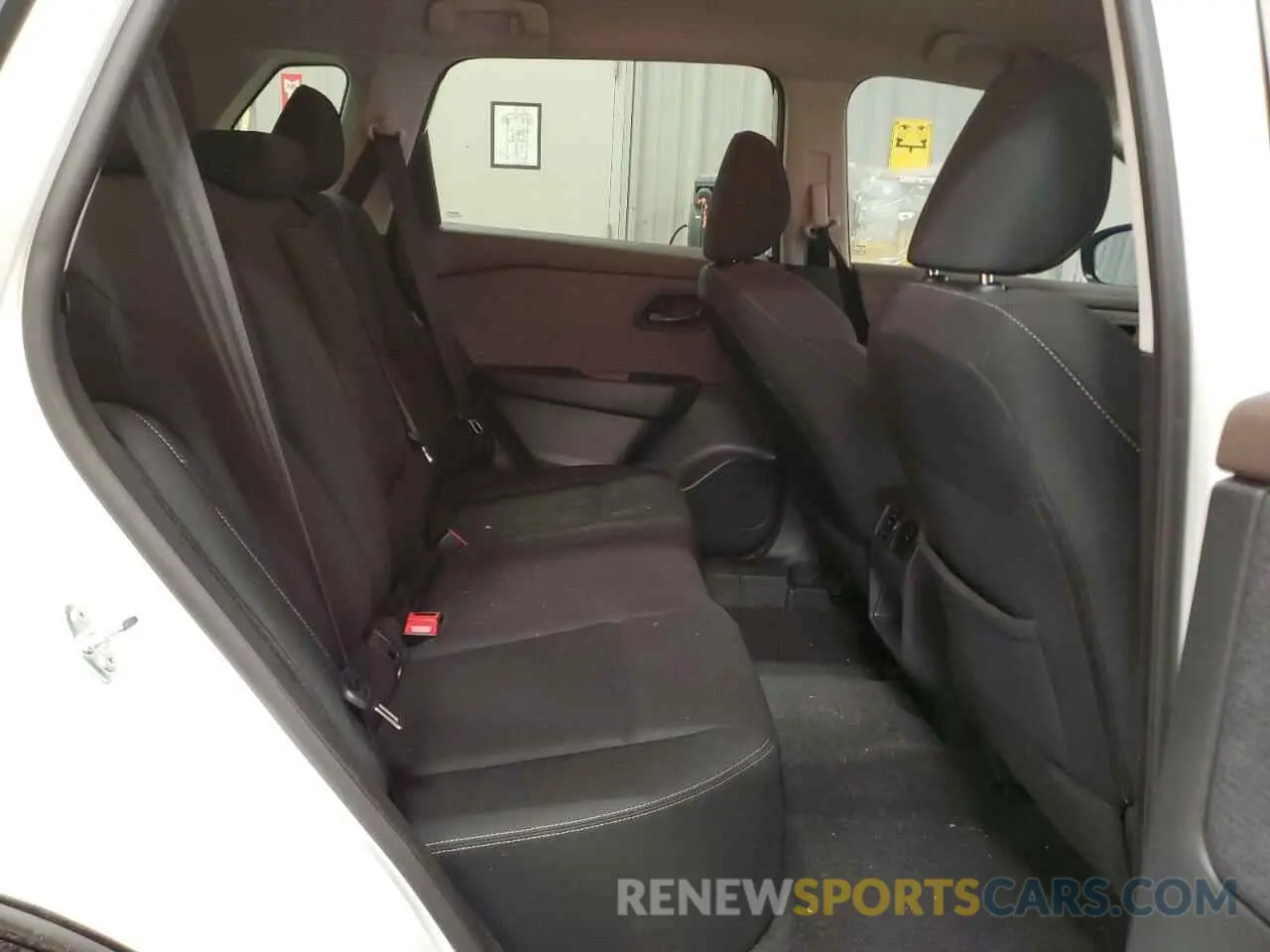 10 Photograph of a damaged car 5N1BT3ABXPC918344 NISSAN ROGUE 2023