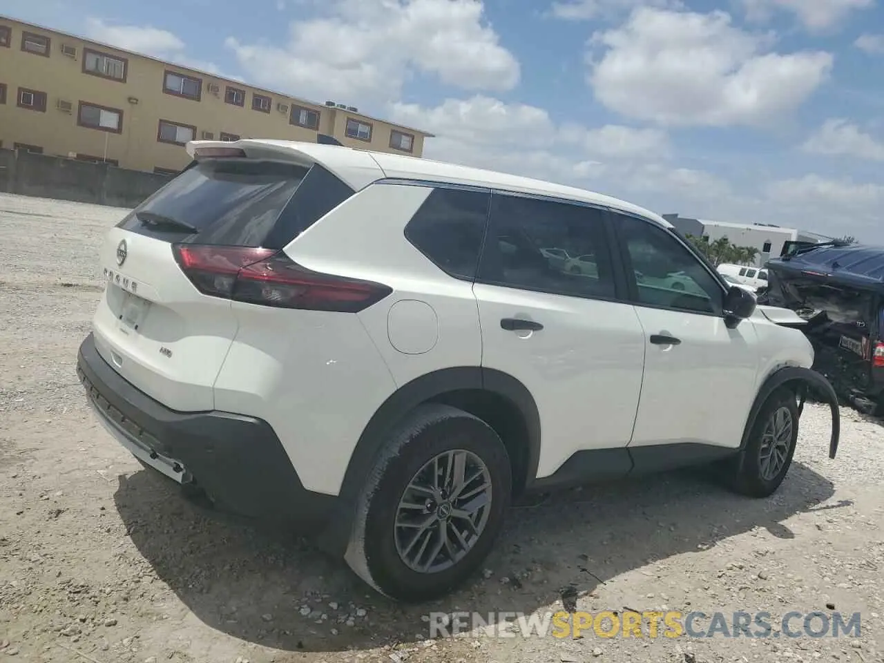 3 Photograph of a damaged car 5N1BT3ABXPC935306 NISSAN ROGUE 2023