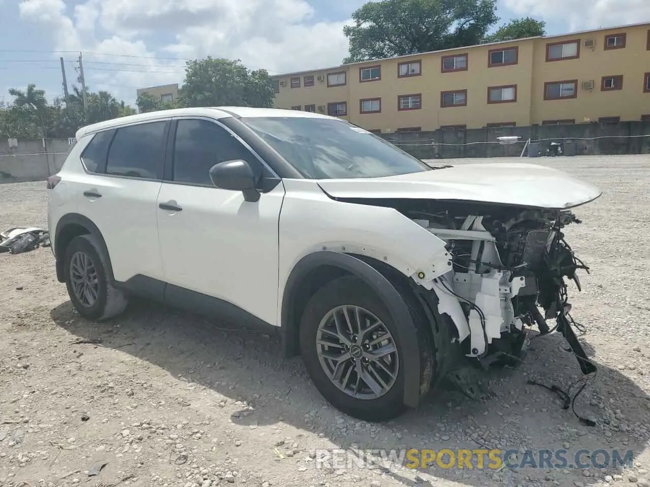 4 Photograph of a damaged car 5N1BT3ABXPC935306 NISSAN ROGUE 2023