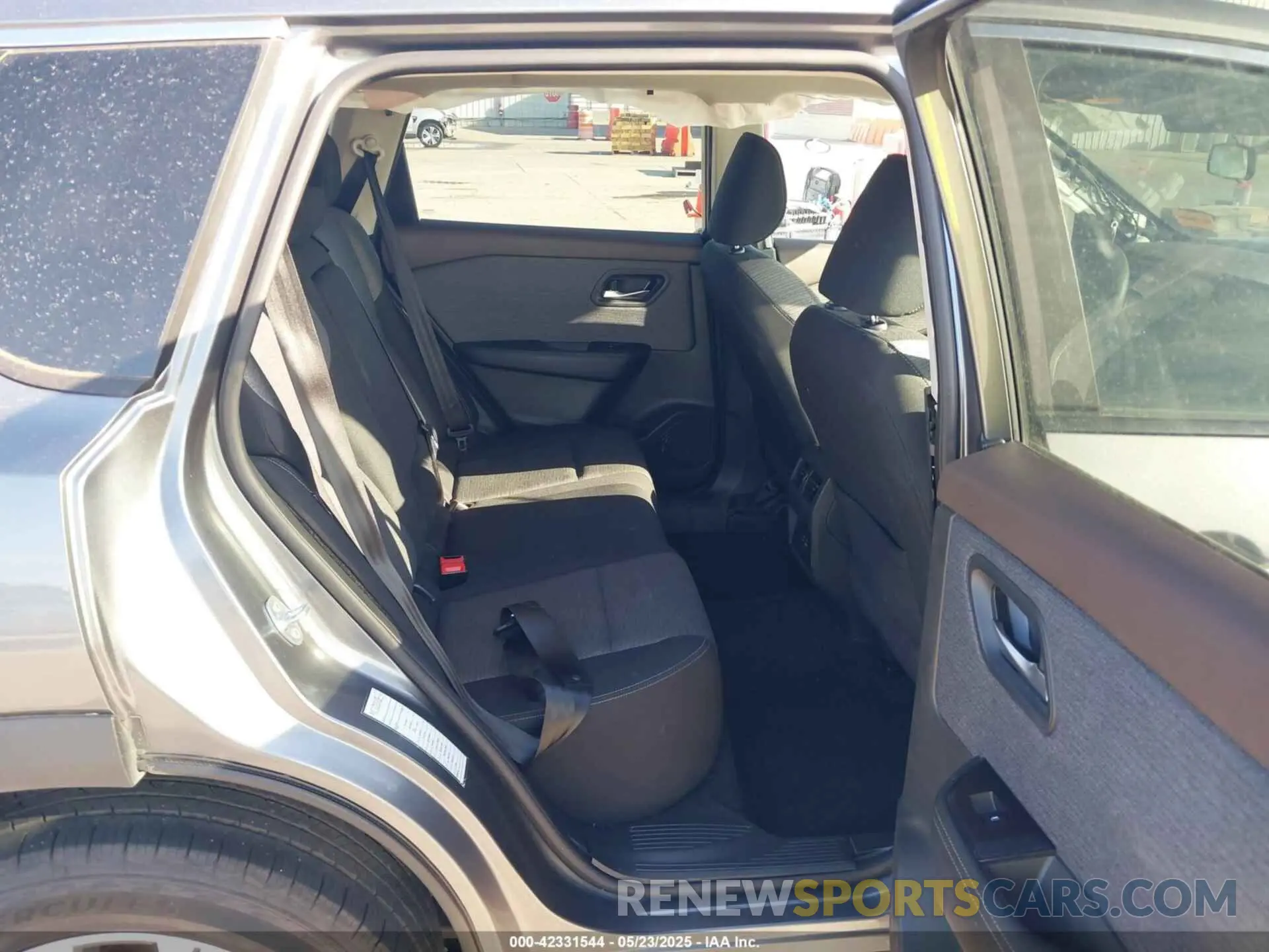 8 Photograph of a damaged car 5N1BT3BA0PC845555 NISSAN ROGUE 2023