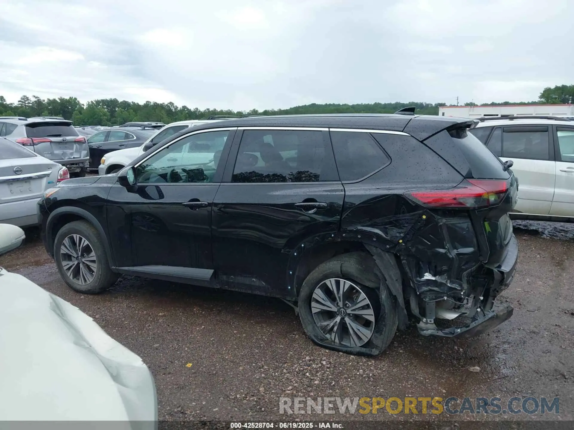 14 Фотография поврежденного автомобиля 5N1BT3BA0PC902403 NISSAN ROGUE 2023